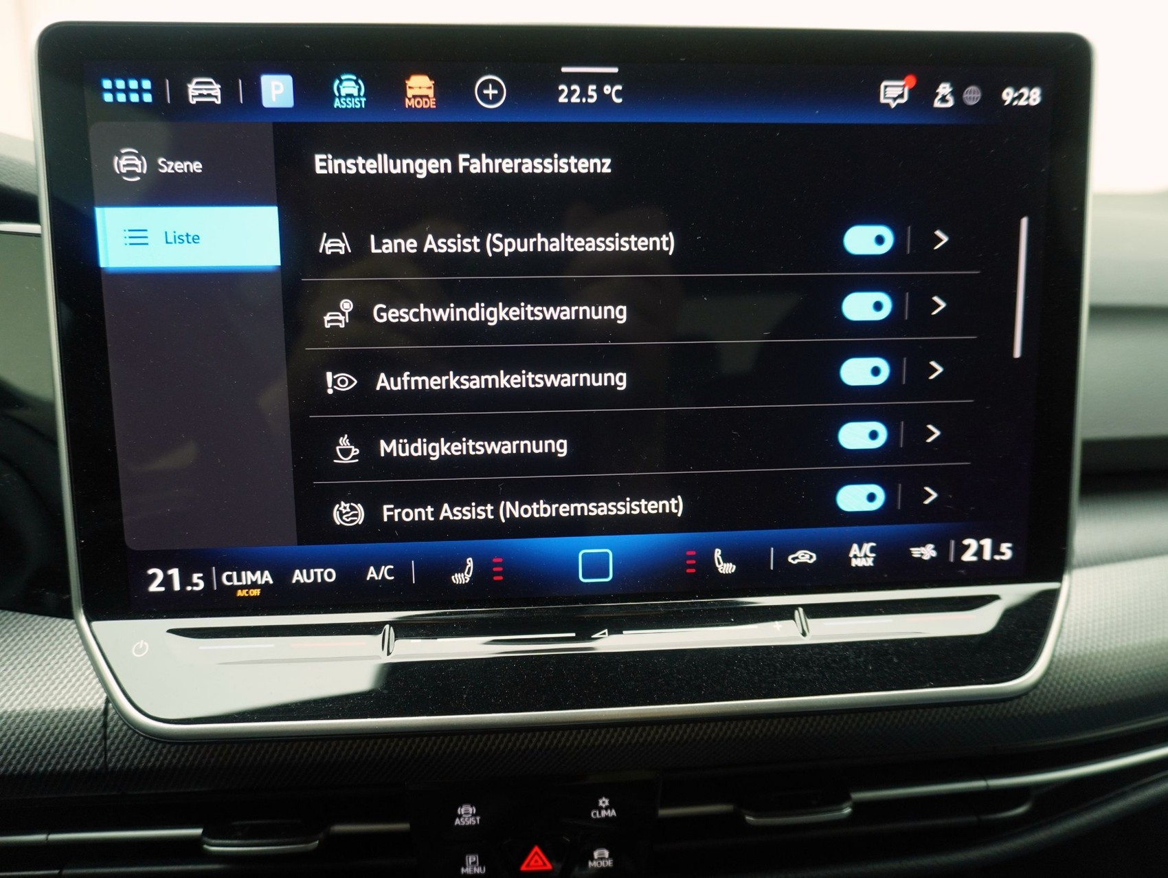 VW Golf 8.5 2.0 TSI DSG R Black Edition 4Motion **VW Werksgarantie bis 09/2030**-image-16