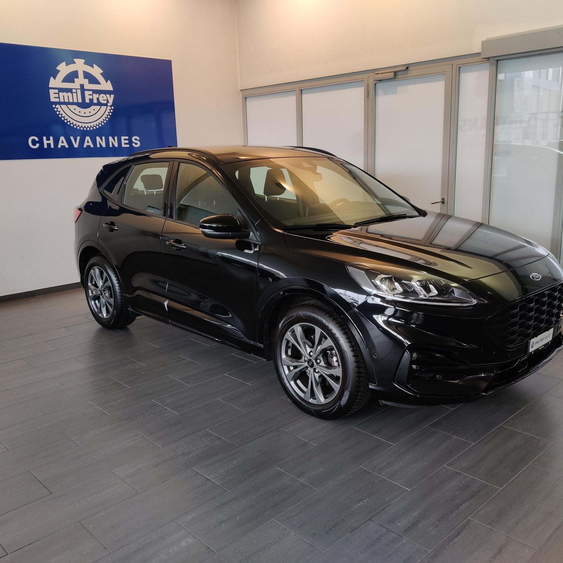 FORD Kuga 2.0 EcoBlue ST-Line-showroom-element-1