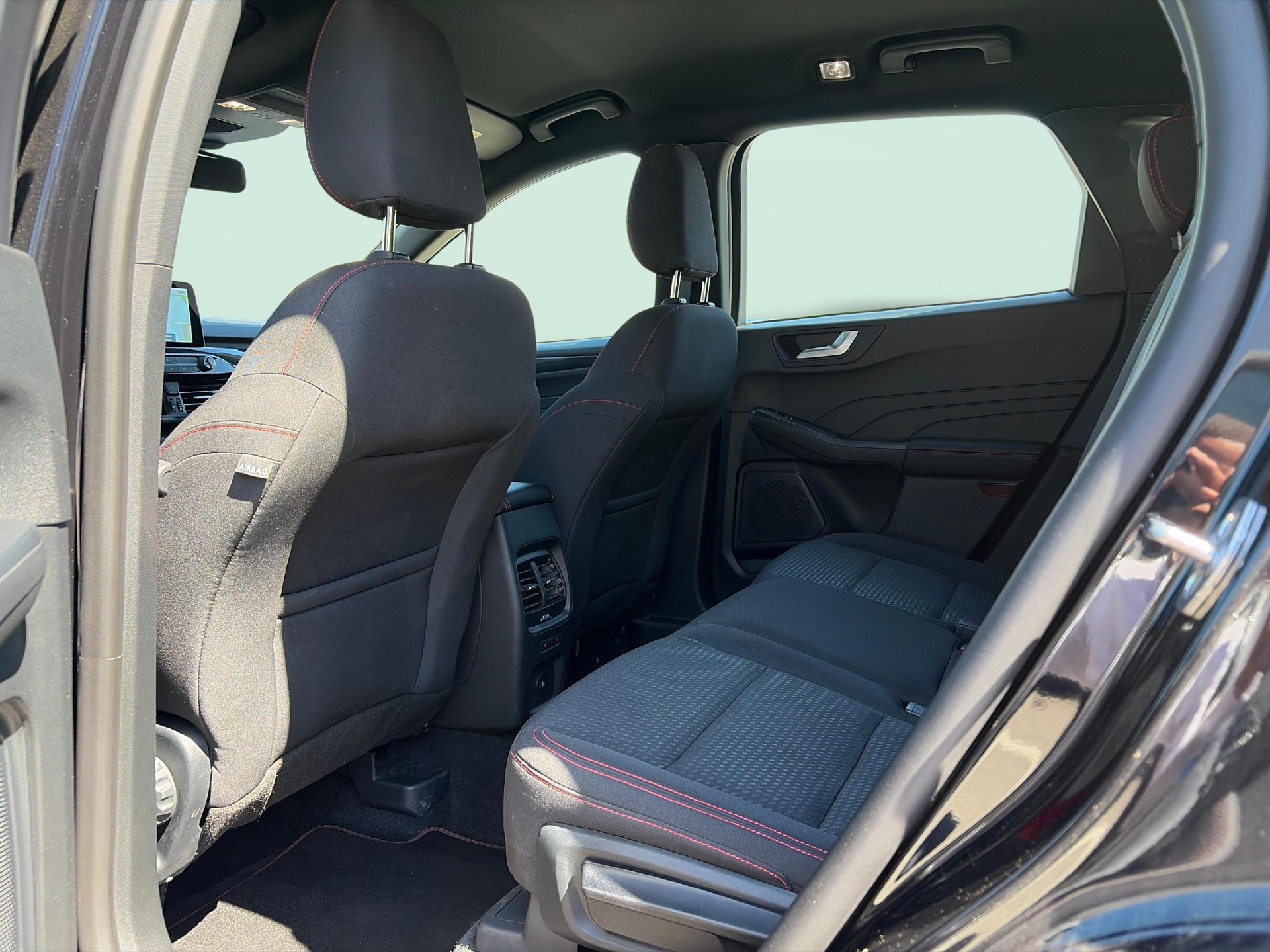 FORD Kuga 2.0 EcoBlue ST-Line-image-12