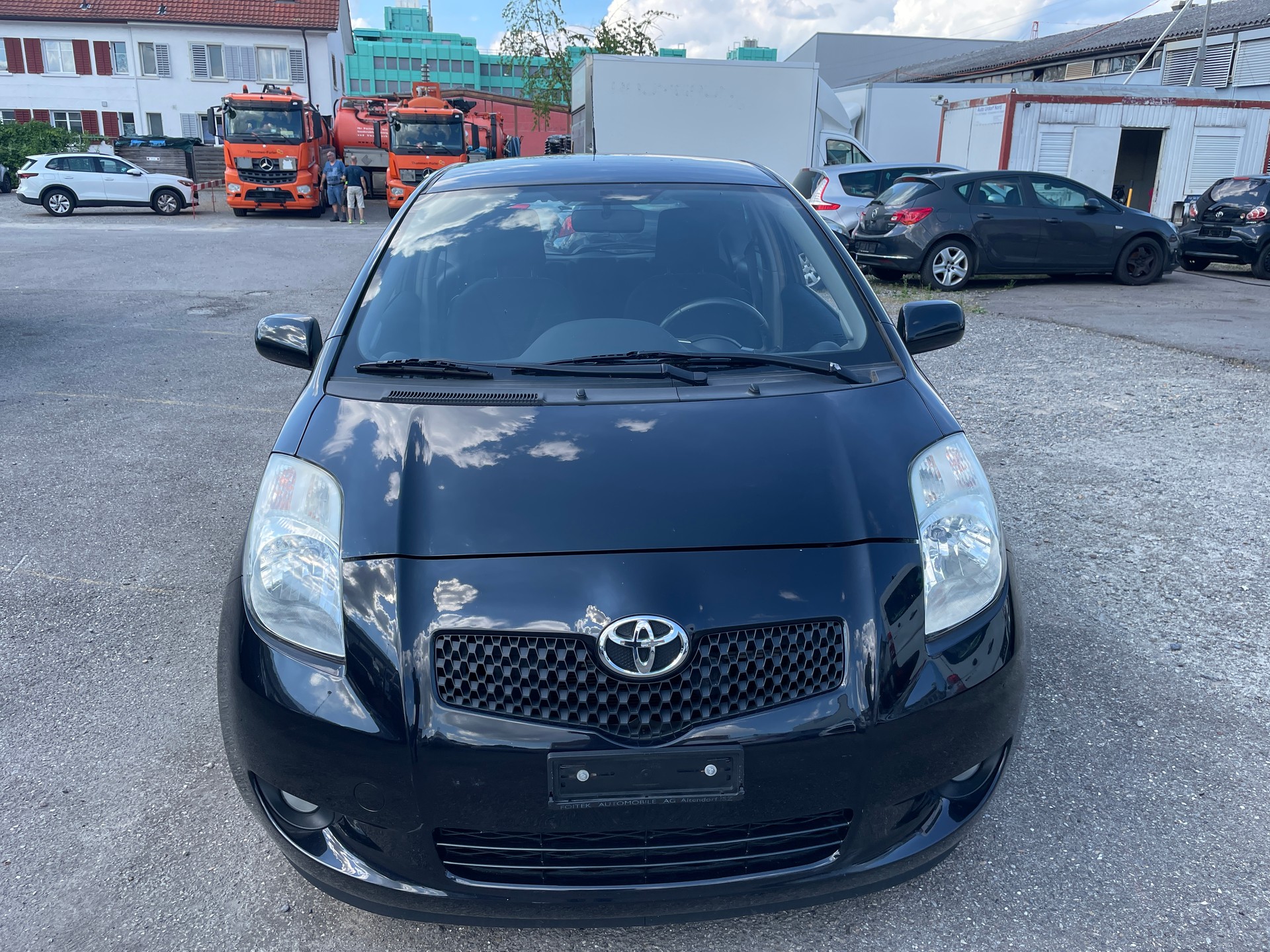 TOYOTA Yaris 1.3 Chic-image-0