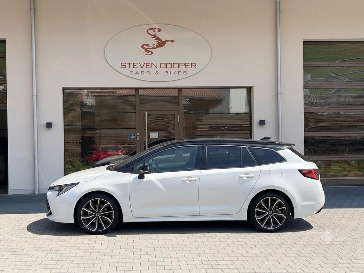 TOYOTA Corolla Touring Sports 2.0 HSD GR Sport e-CVT-image-0