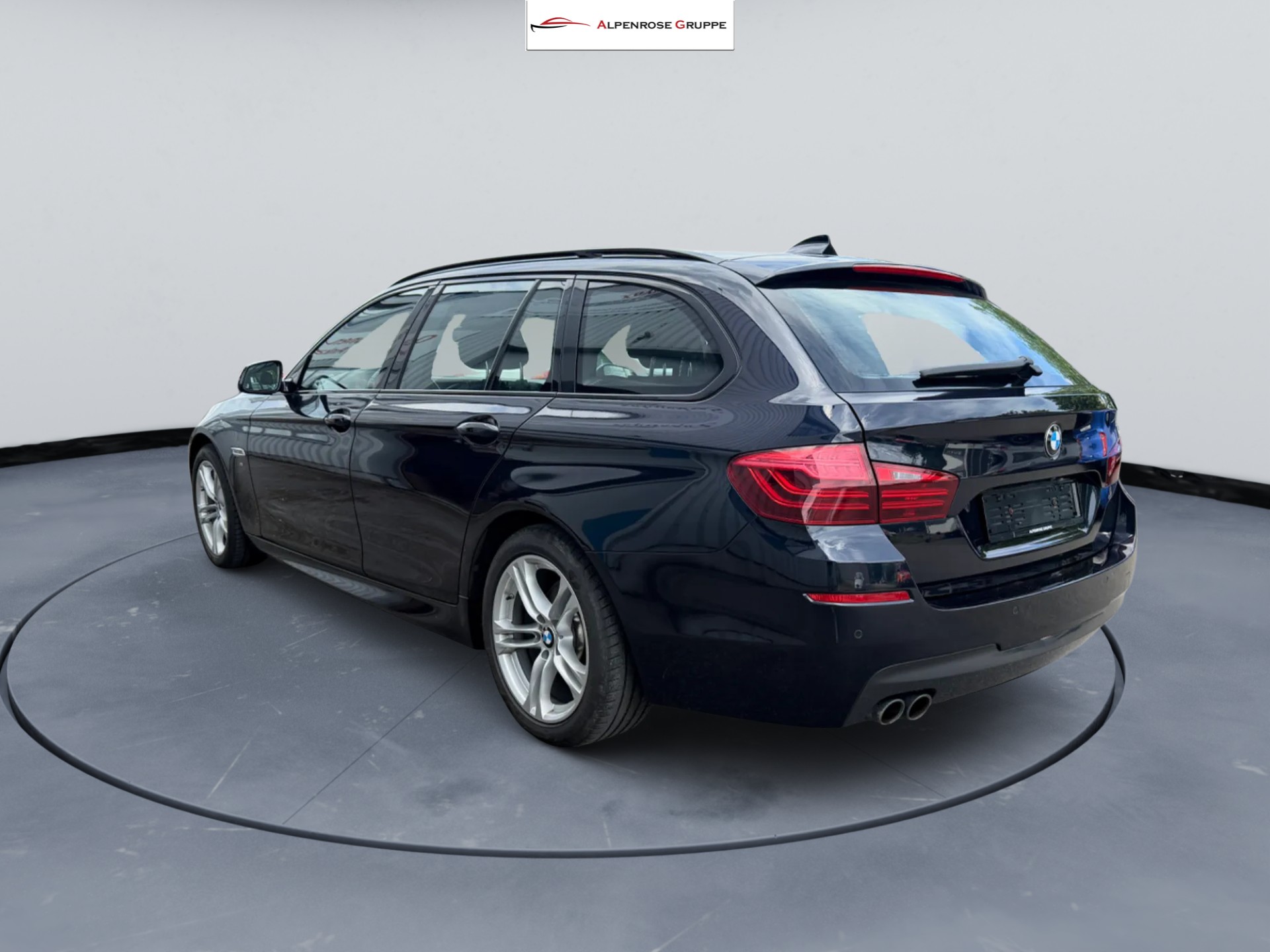 BMW 520d Touring xDrive Steptronic-image-3