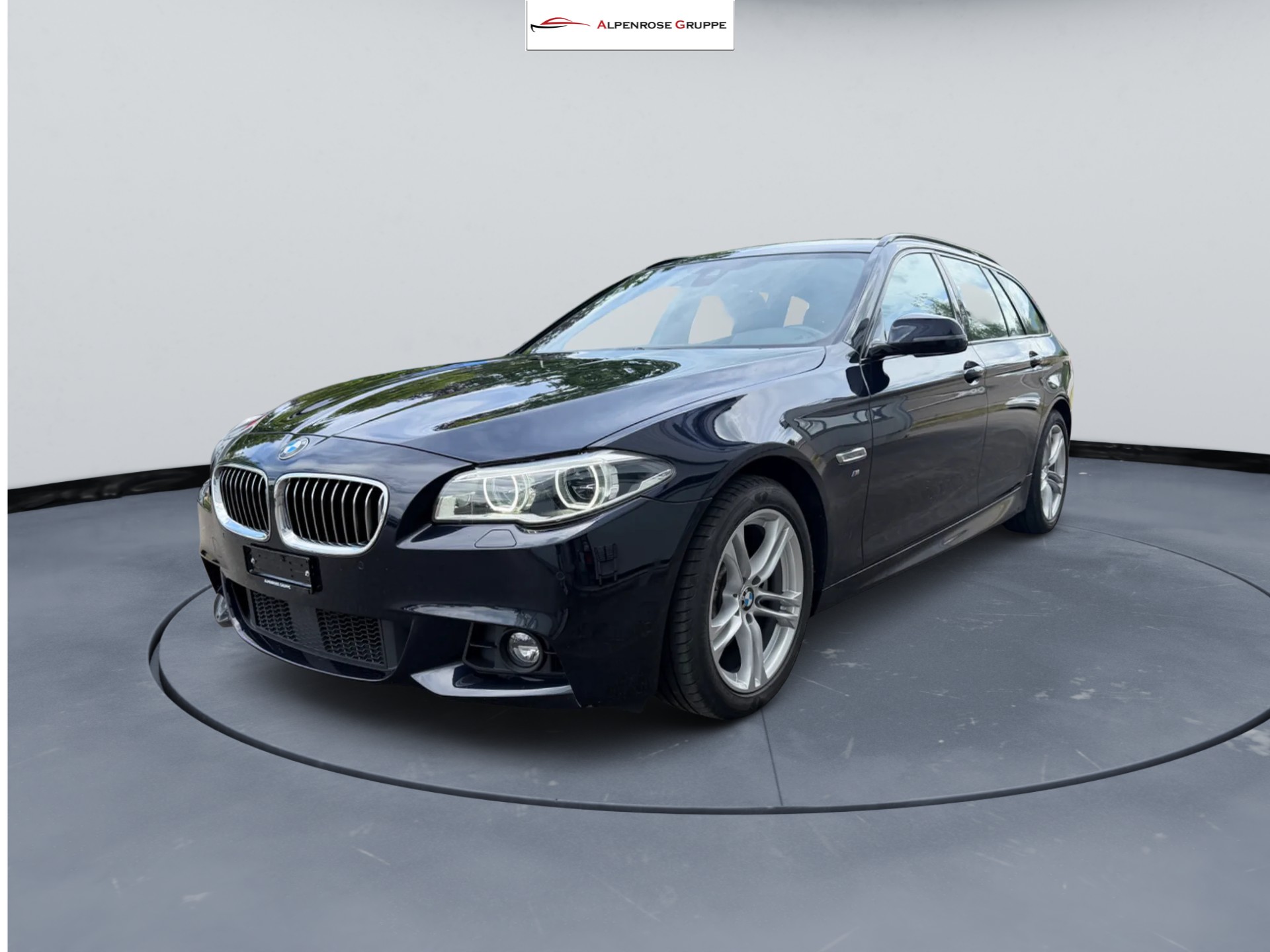 BMW 520d Touring xDrive Steptronic-image-2