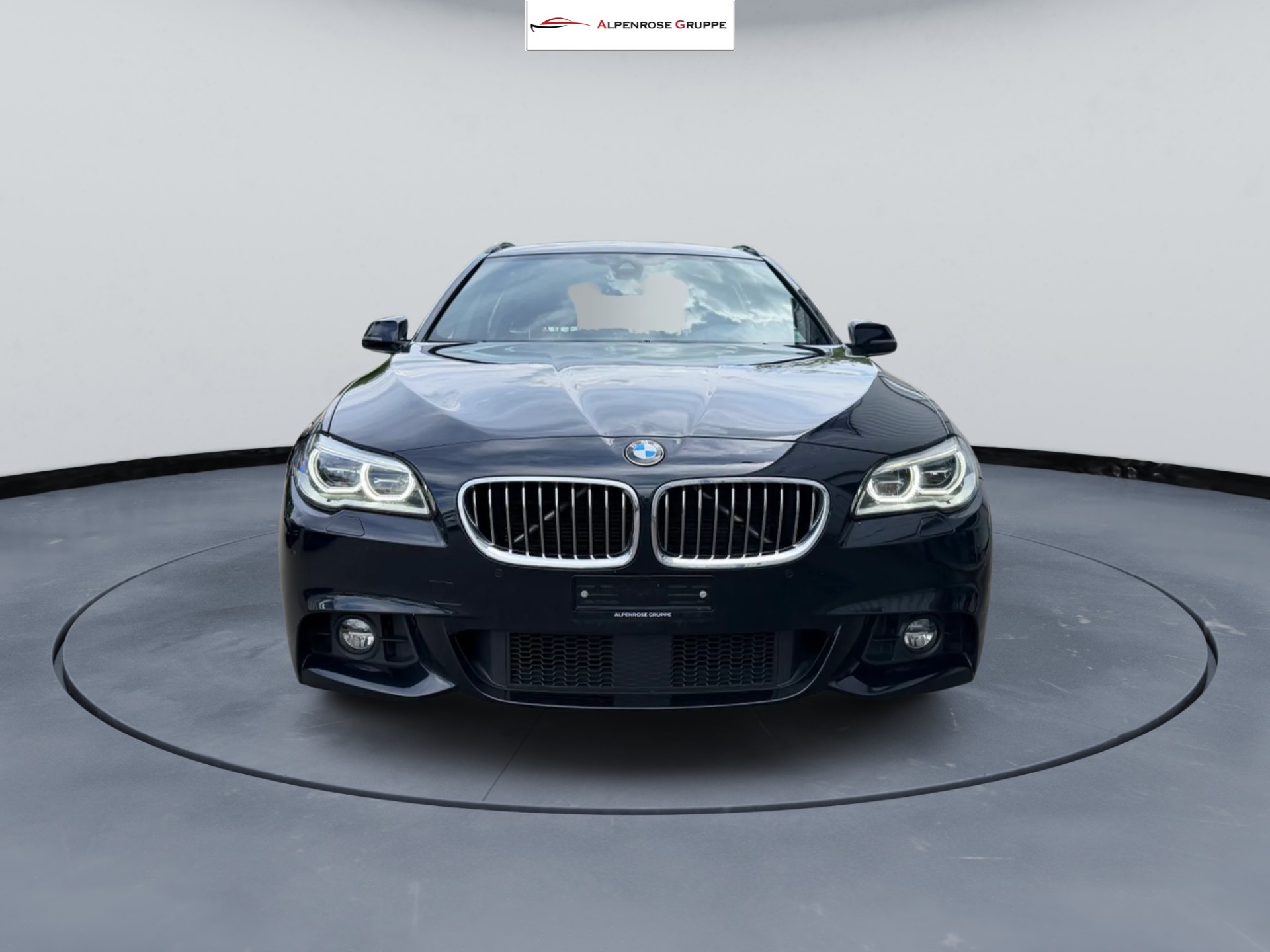 BMW 520d Touring xDrive Steptronic-image-1