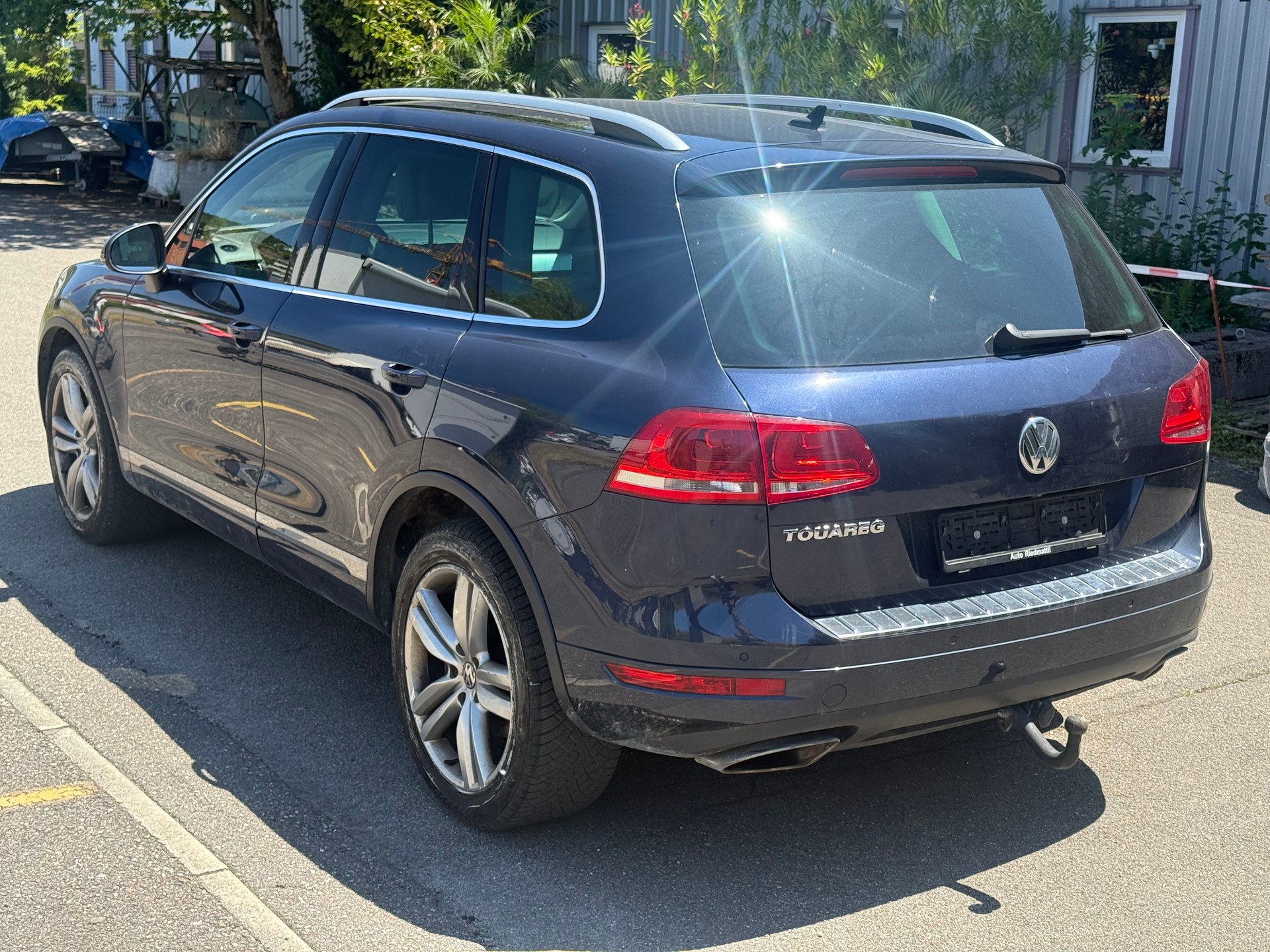 VW Touareg 3.0 TDI BlueMotion Technology Tiptronic-image-2
