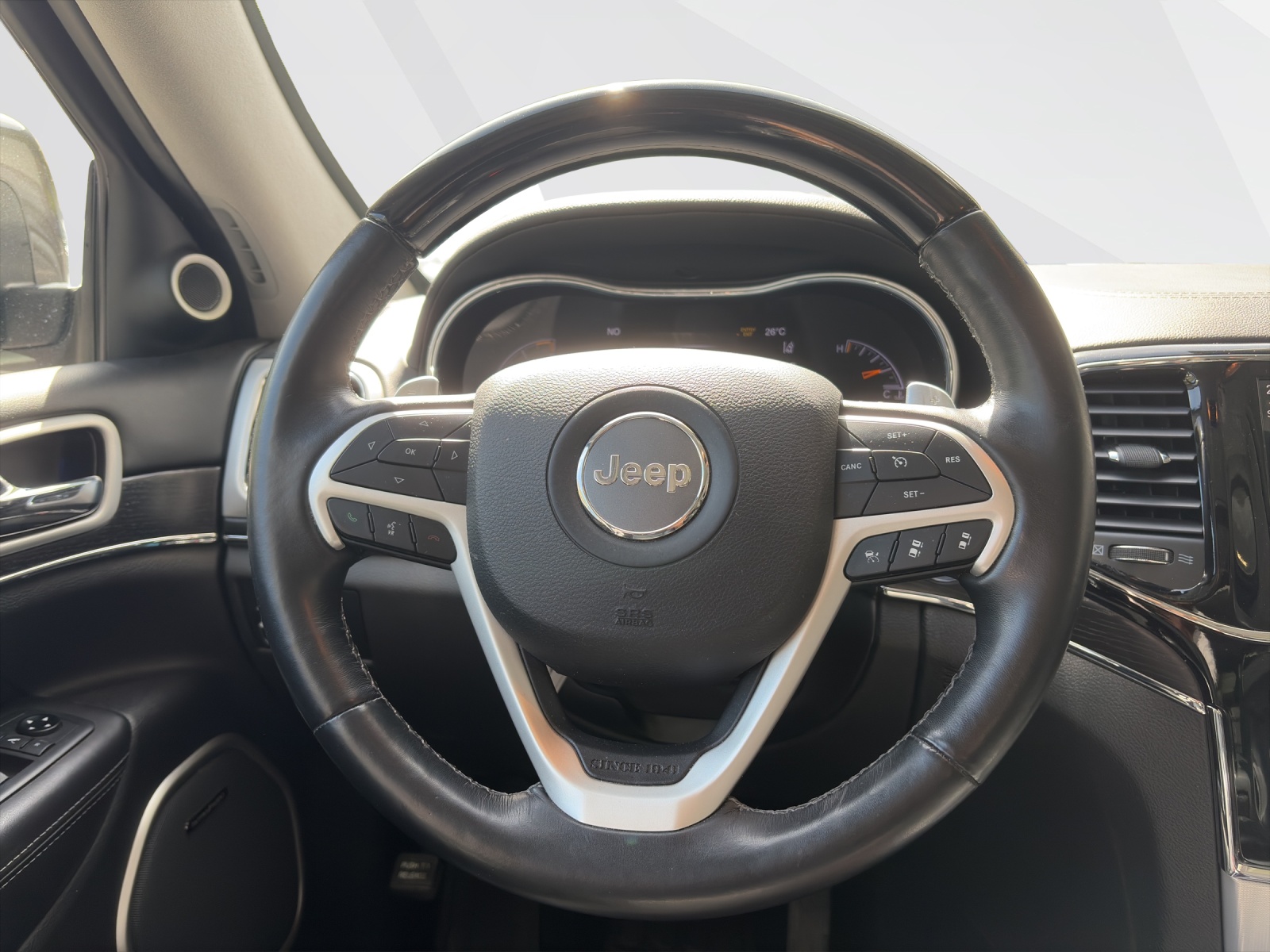 JEEP Grand Cherokee 3.0 CRD 250 Summit-image-11
