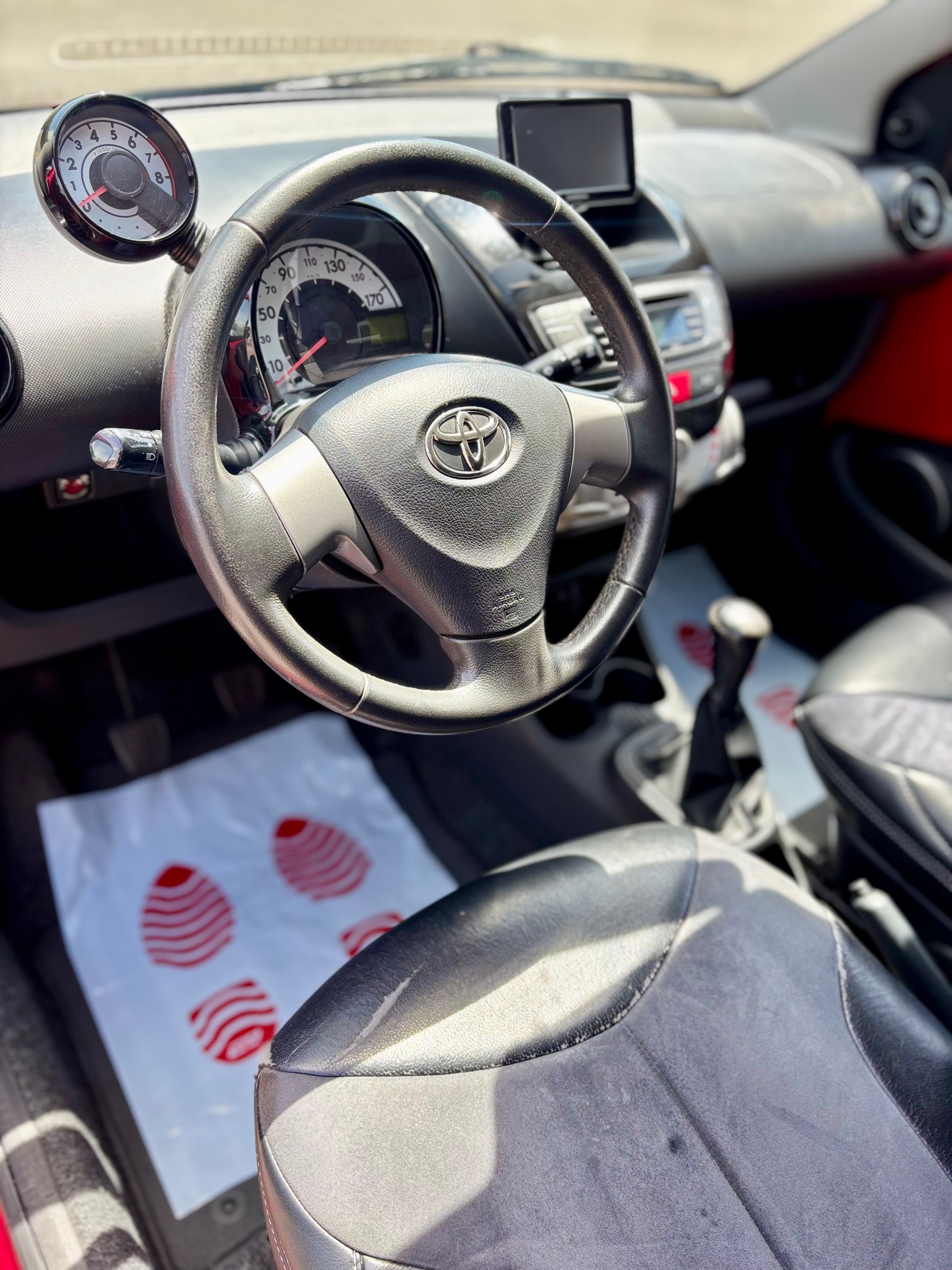 TOYOTA Aygo 1.0 VVT-i Collection-image-9