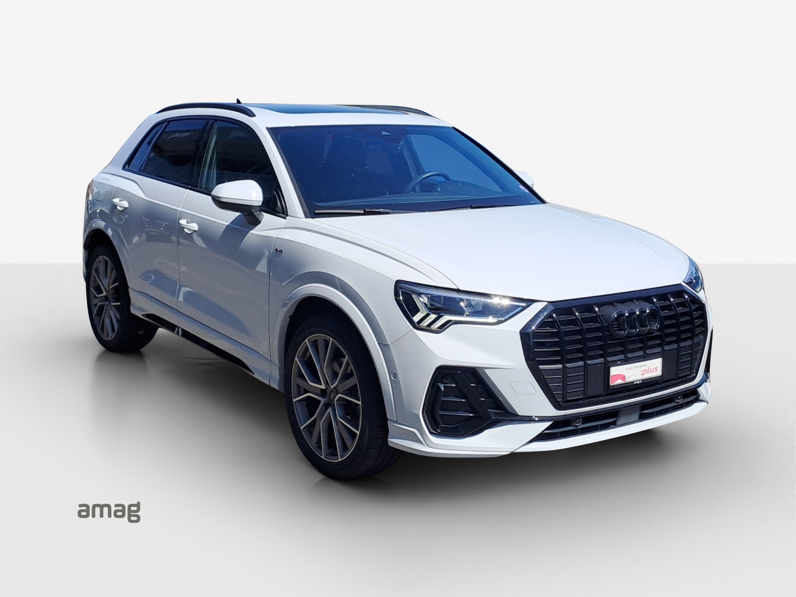 AUDI Q3 35 TFSI S line Attraction S-tronic-image-5