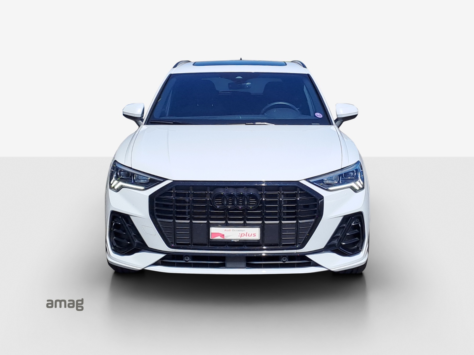 AUDI Q3 35 TFSI S line Attraction S-tronic-image-6