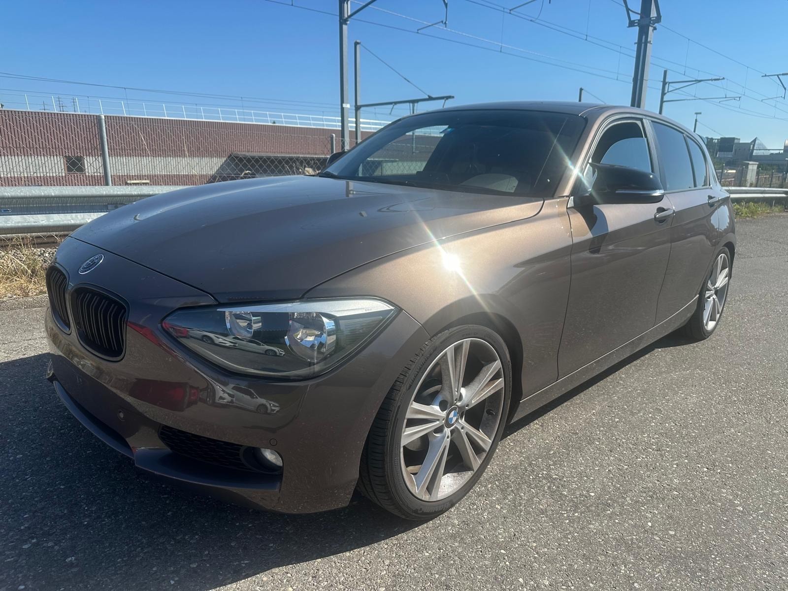 BMW 116i Steptronic-image-0