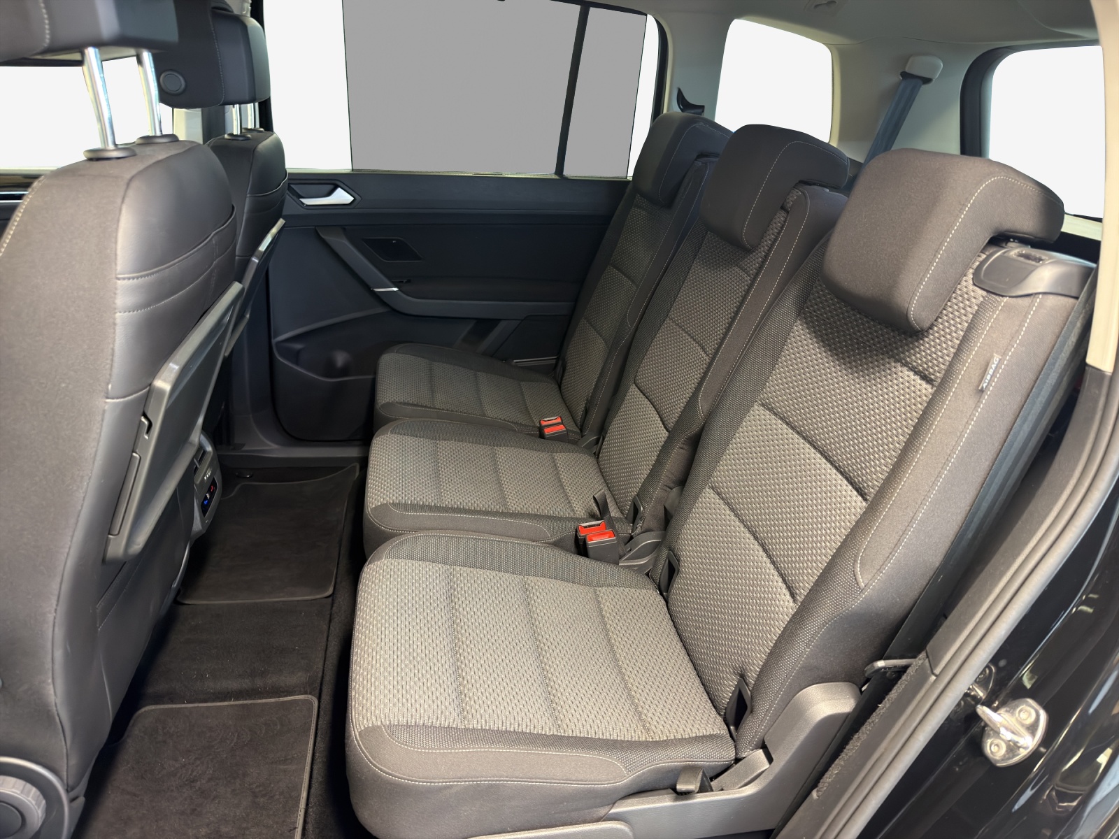 VW Touran 1.5 TSI EVO Comfortline DSG-image-11