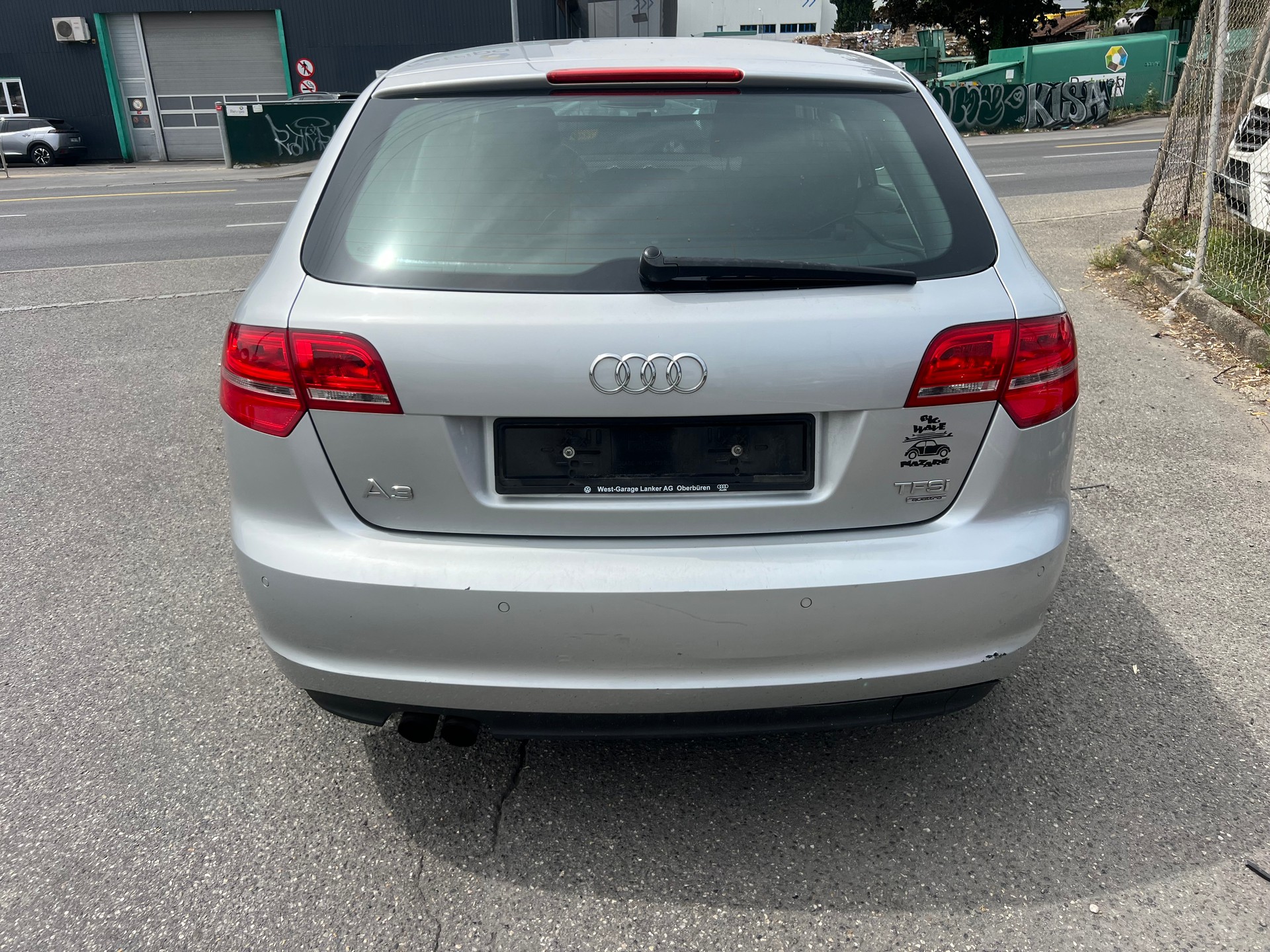 AUDI A3 Sportback 1.8 TFSI Attraction quattro-image-4