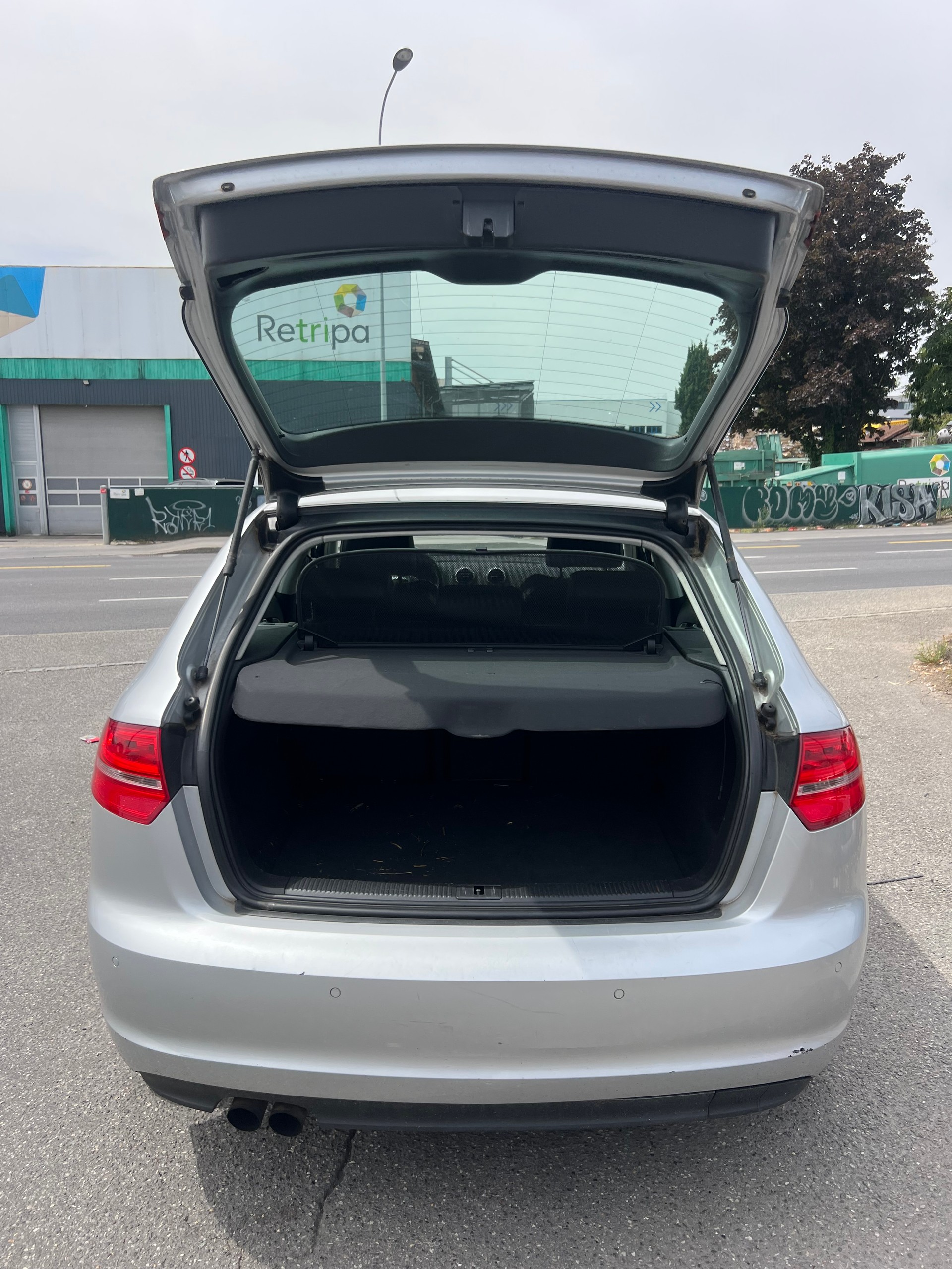 AUDI A3 Sportback 1.8 TFSI Attraction quattro-image-15