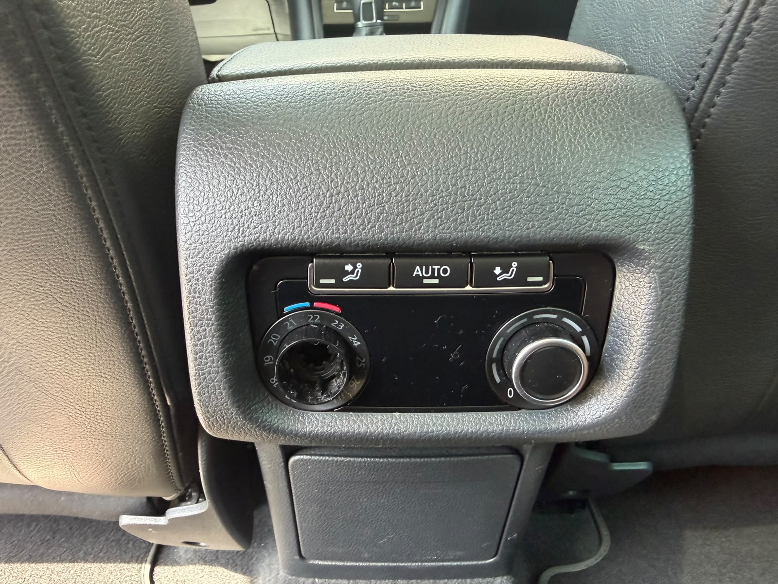 SEAT Alhambra 2.0 TDI Style 4x4-image-12