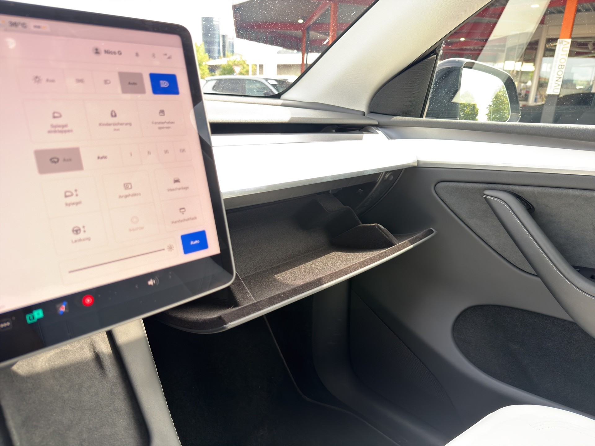 TESLA Model Y Performance D Premium White Interior SOC 95.5-image-55