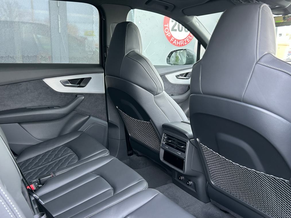 AUDI SQ7 TFSi quattro-image-13