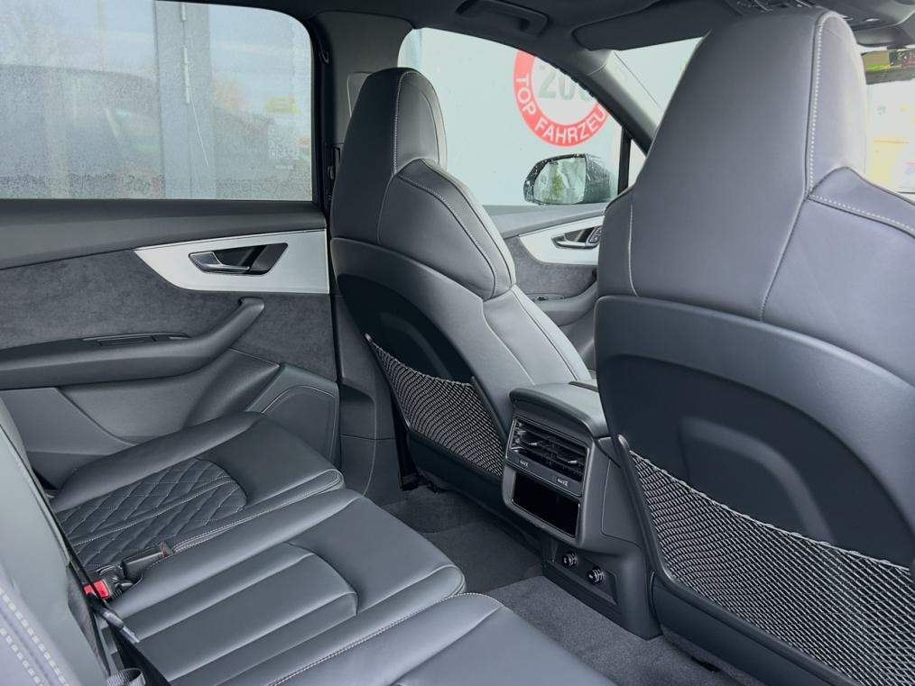 AUDI SQ7 TFSi quattro-image-13