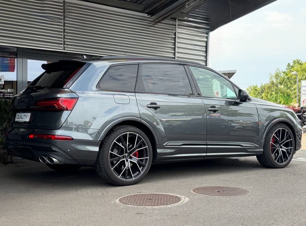 AUDI SQ7 TFSi quattro-image-2