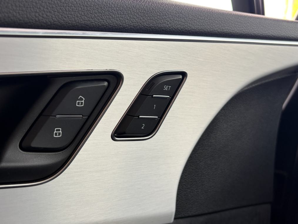 AUDI SQ7 TFSi quattro-image-4