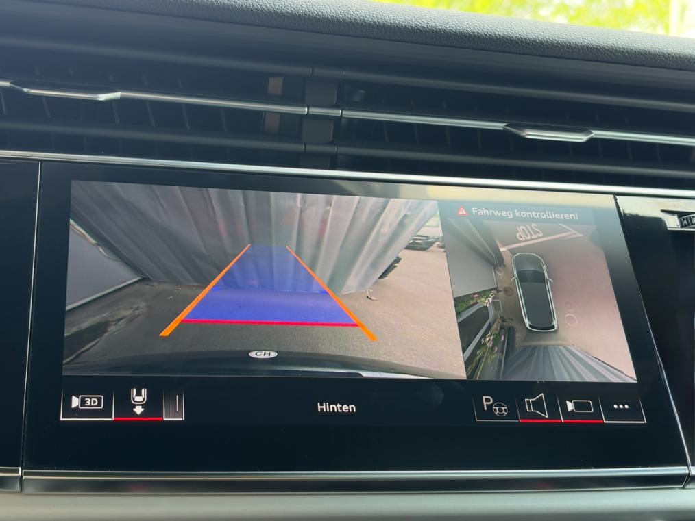 AUDI SQ7 TFSi quattro-image-9
