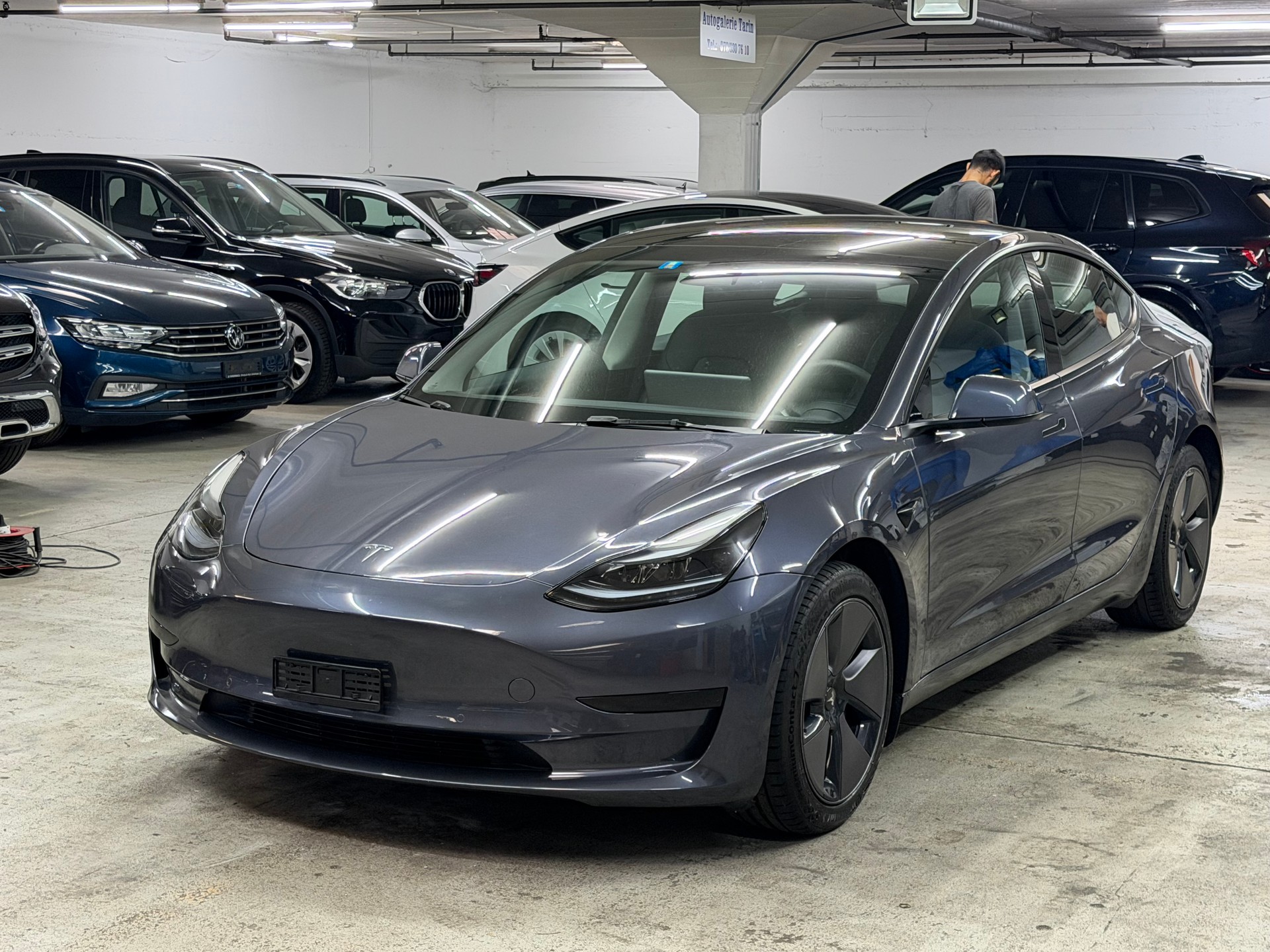 TESLA Model 3-image-2