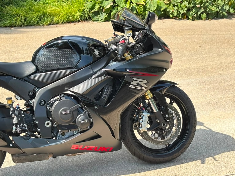 SUZUKI GSX-R 750 L1