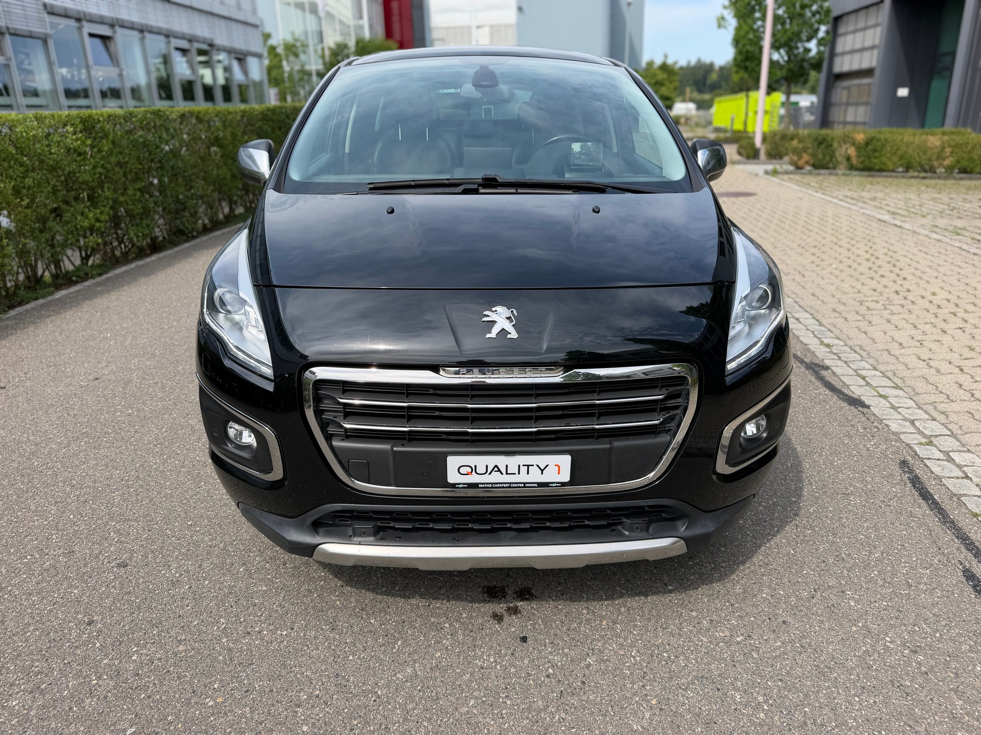 PEUGEOT 3008 2.0 HDI Style Tiptronic-image-1
