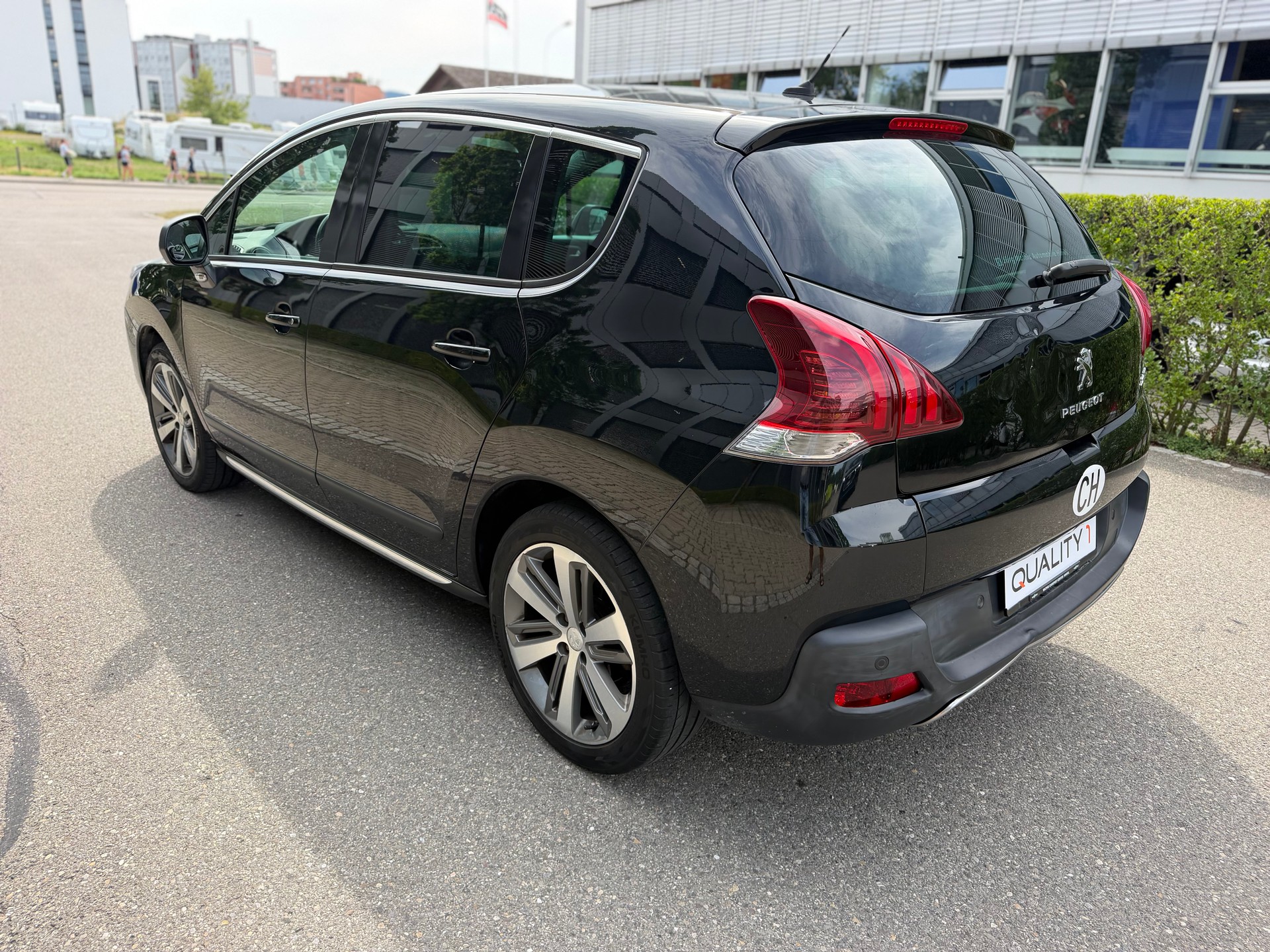 PEUGEOT 3008 2.0 HDI Style Tiptronic-image-6