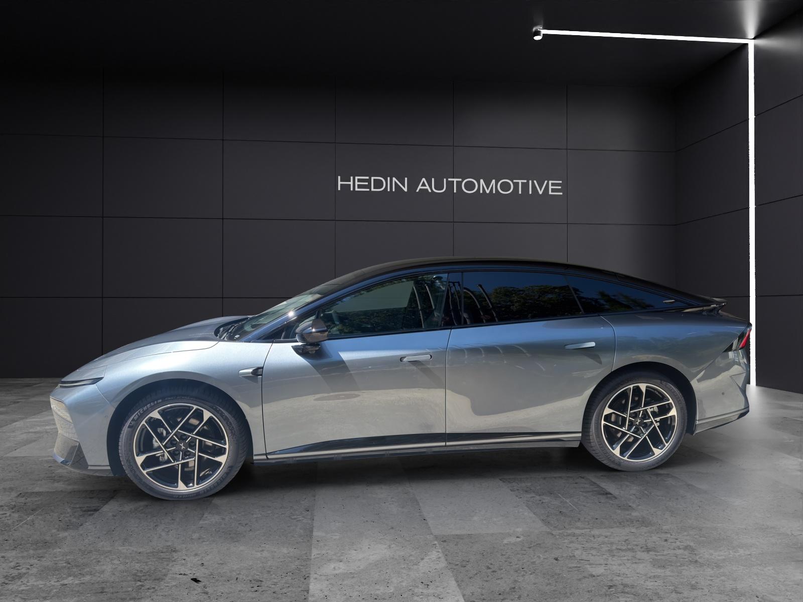 XPENG P7+ Performance AWD-showroom-element-3