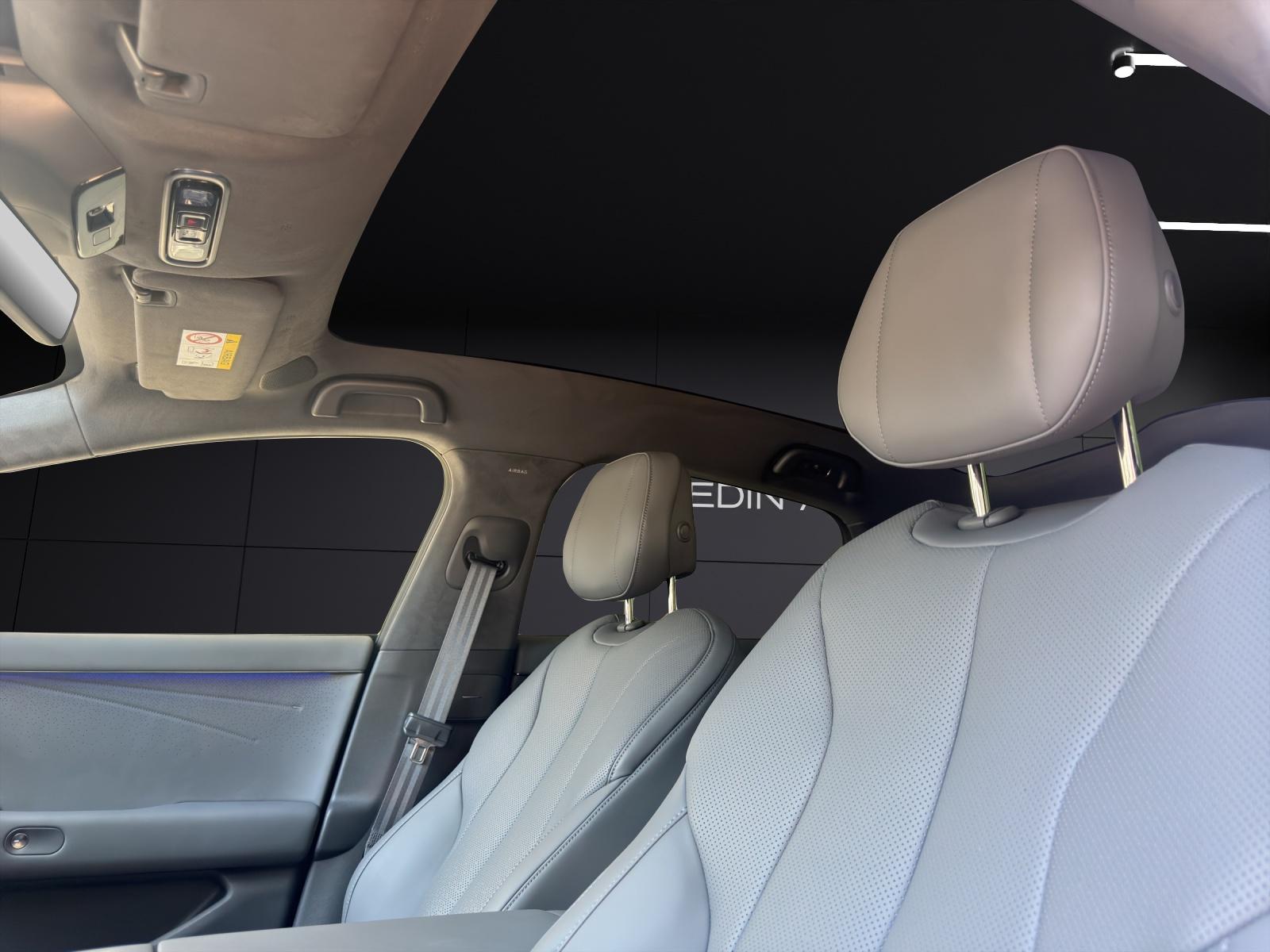 XPENG P7+ Performance AWD-image-14