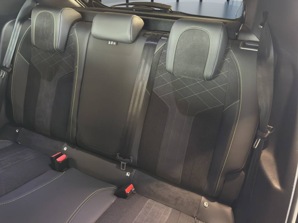 PEUGEOT 208 Elektrik GT Pack-image-8