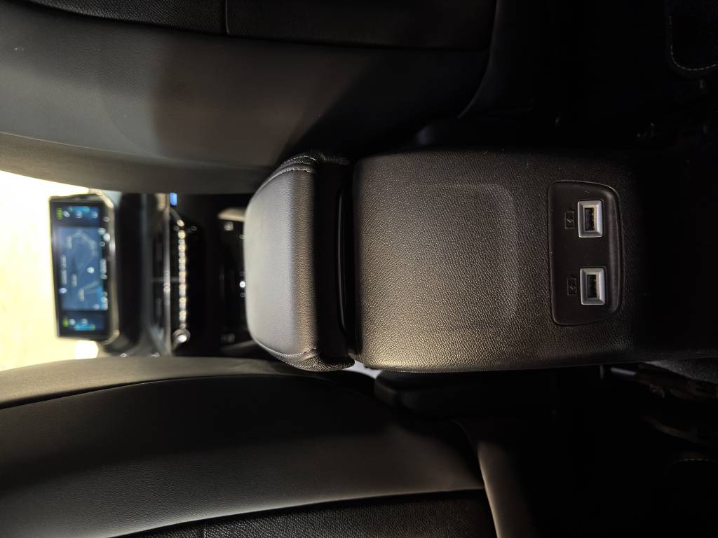 PEUGEOT 208 Elektrik GT Pack-image-14