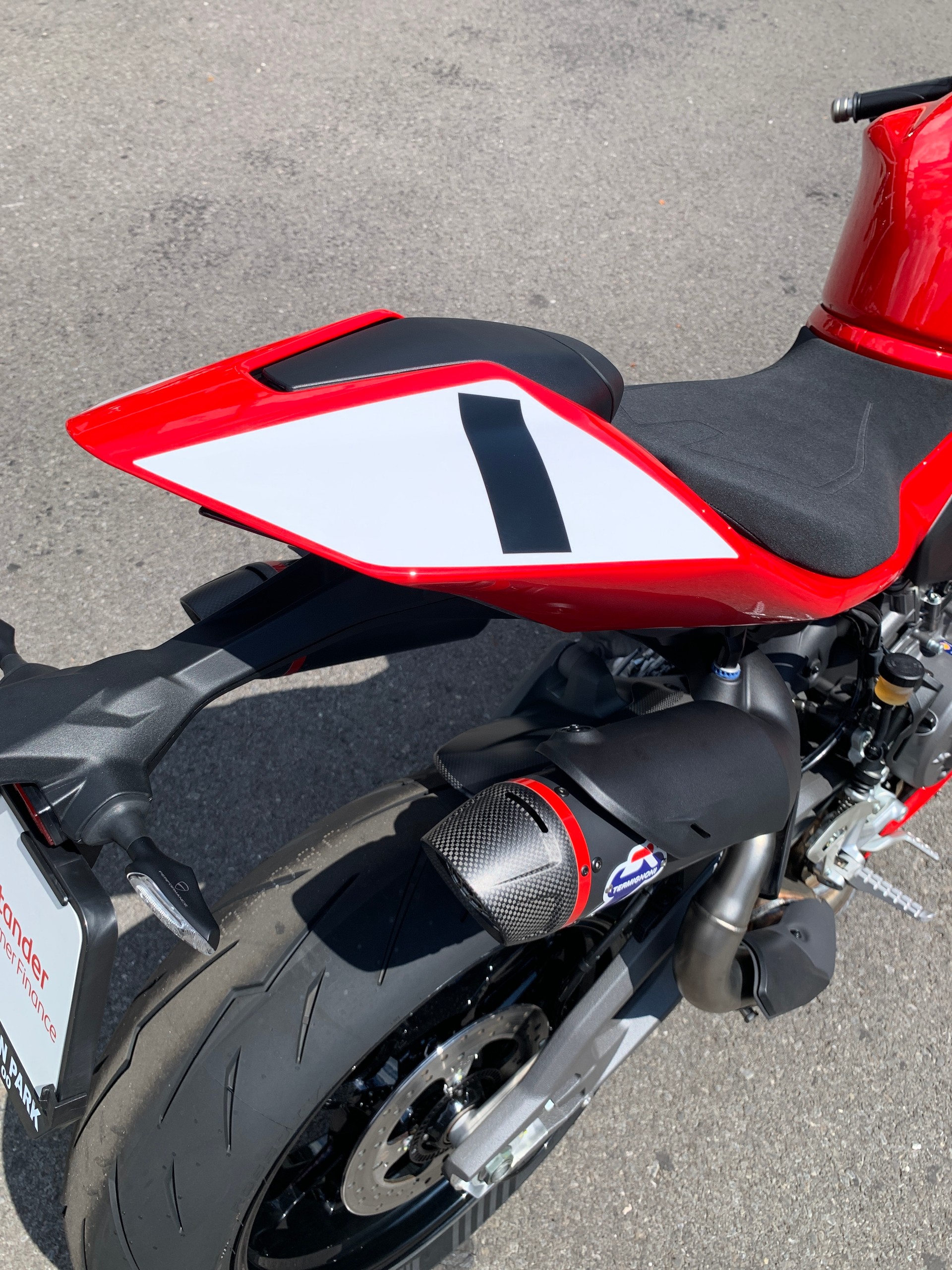 DUCATI PANIGALE V2-image-7