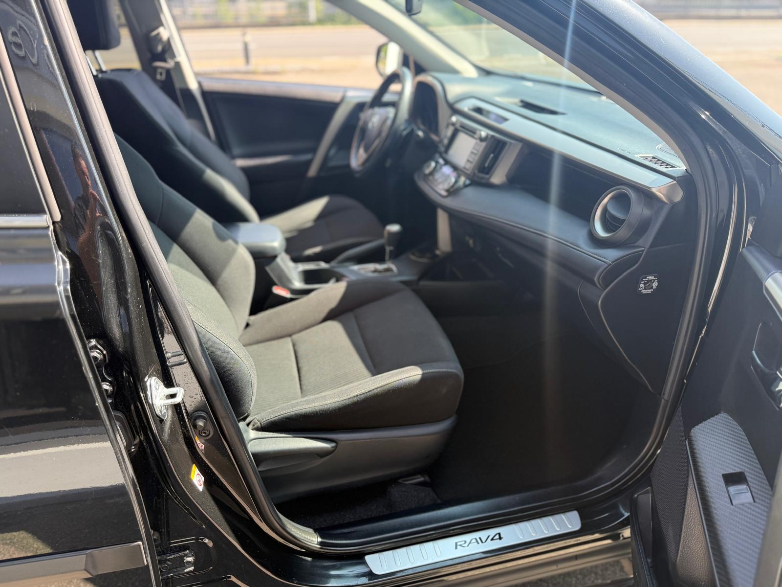 TOYOTA RAV-4 2.0 Sol Premium Multidrive S-image-21
