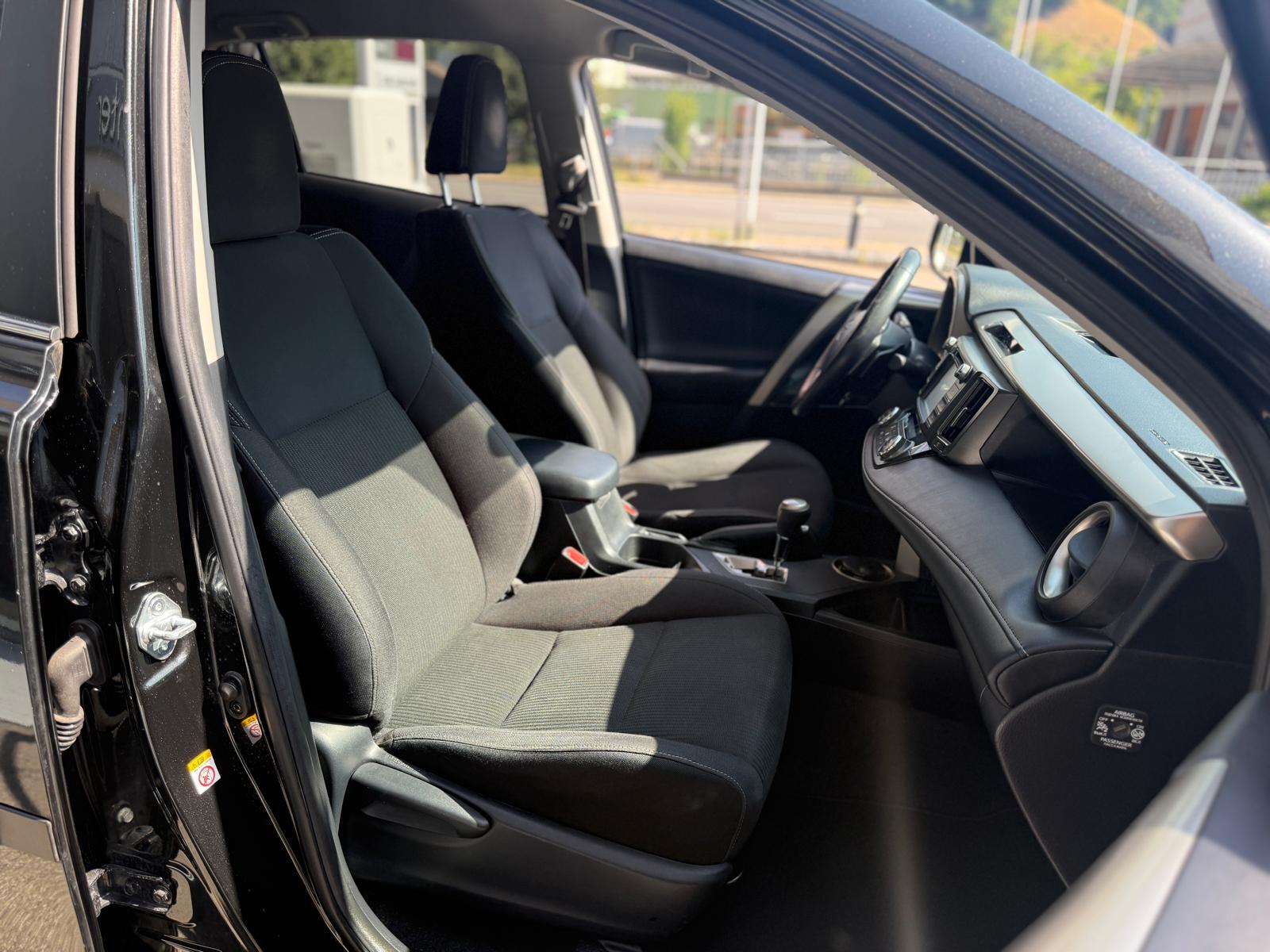 TOYOTA RAV-4 2.0 Sol Premium Multidrive S-image-25