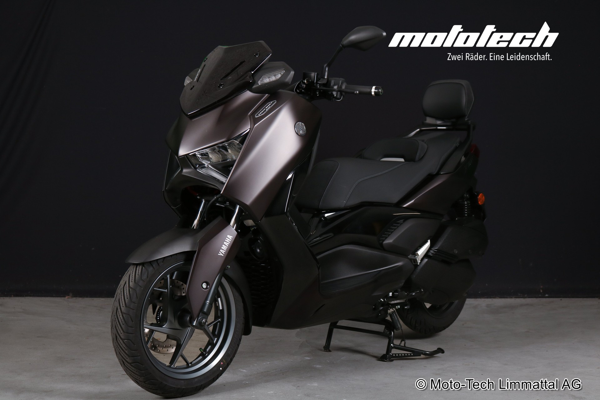 YAMAHA X-Max 300 Tech Max+-image-5