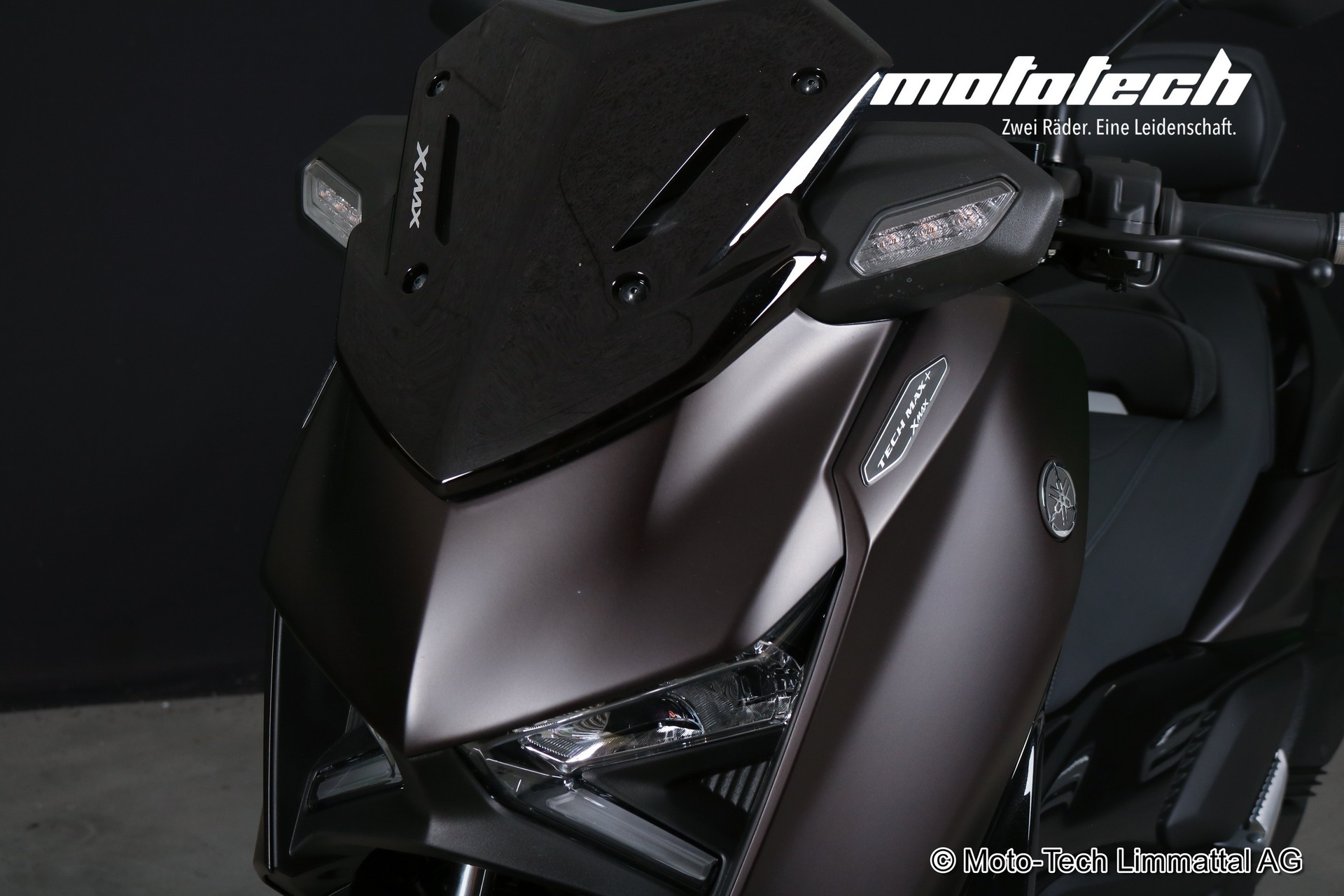 YAMAHA X-Max 300 Tech Max+-image-6