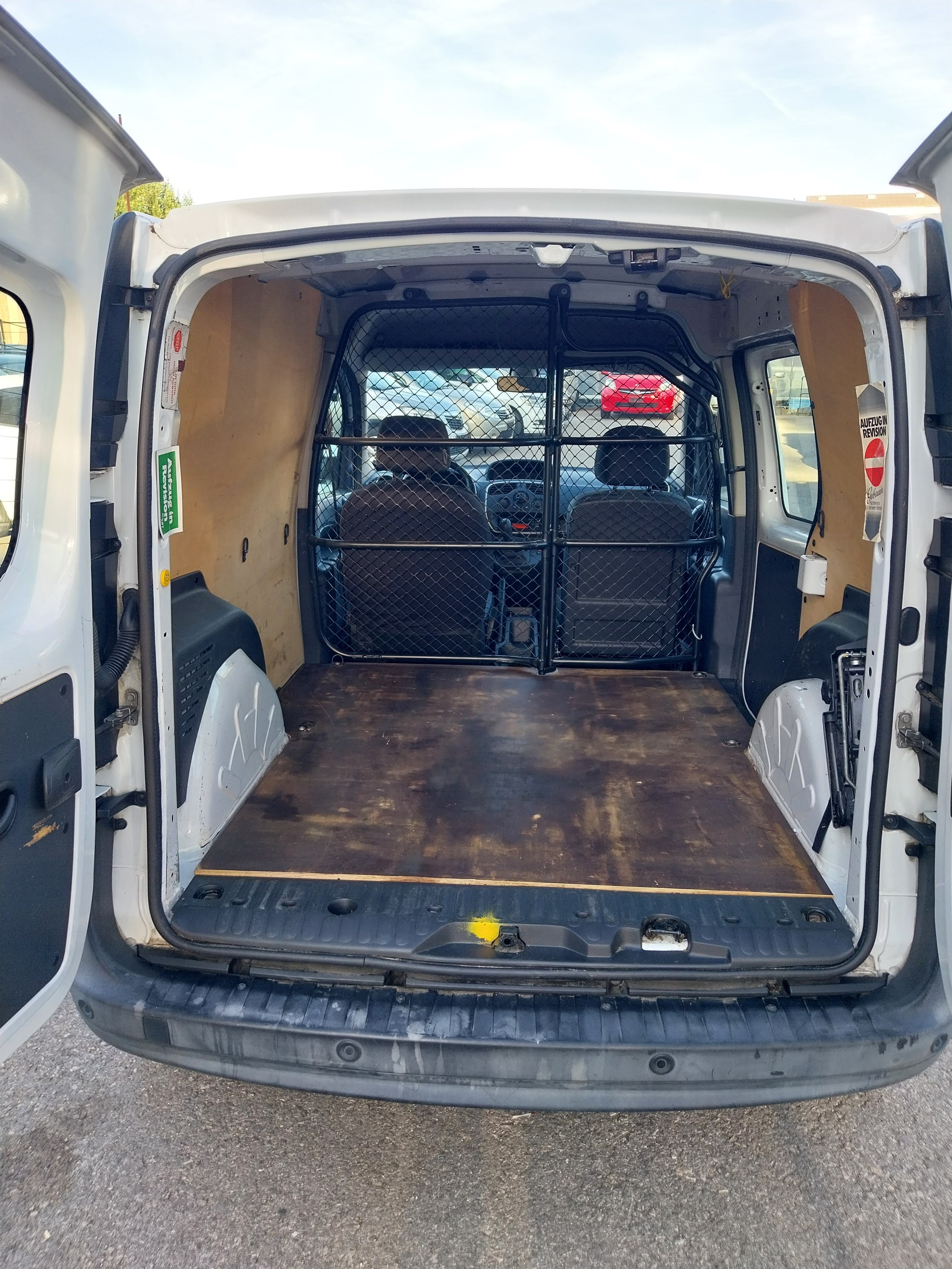 RENAULT Kangoo Medium dCi 90 ENERGY Access-image-12