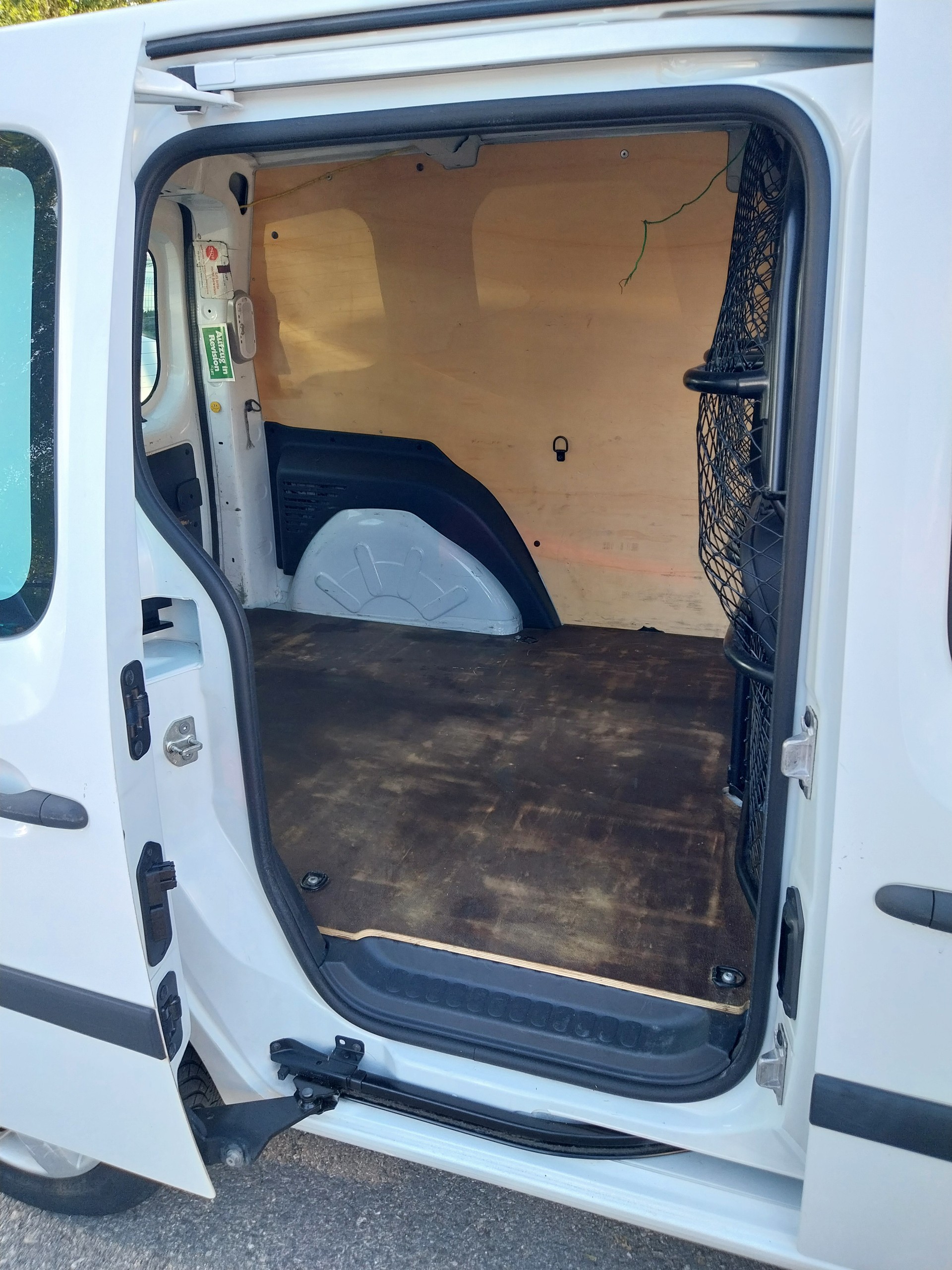 RENAULT Kangoo Medium dCi 90 ENERGY Access-image-11