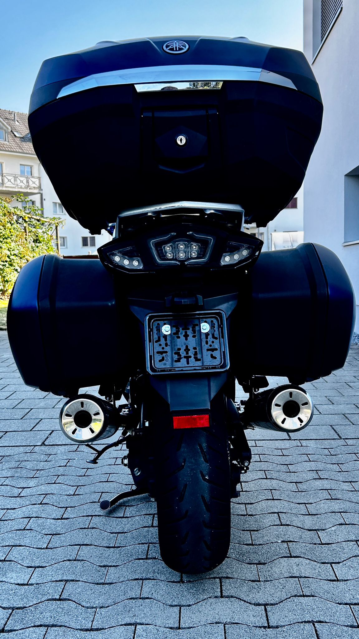 YAMAHA FJR 1300 AE ABS-image-3