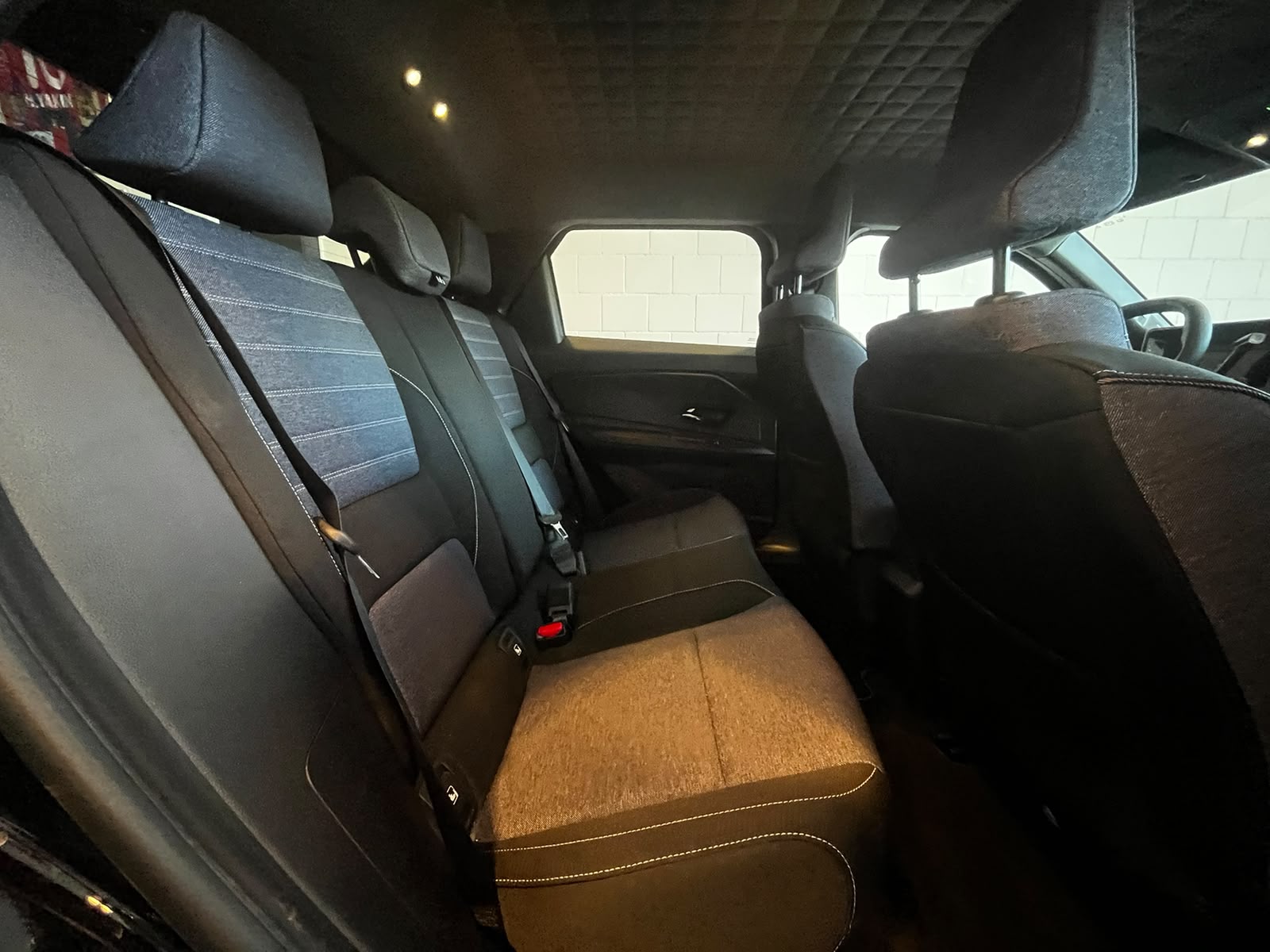 RENAULT R5 E-Tech Comfort Range 52 kWh Techno-image-15