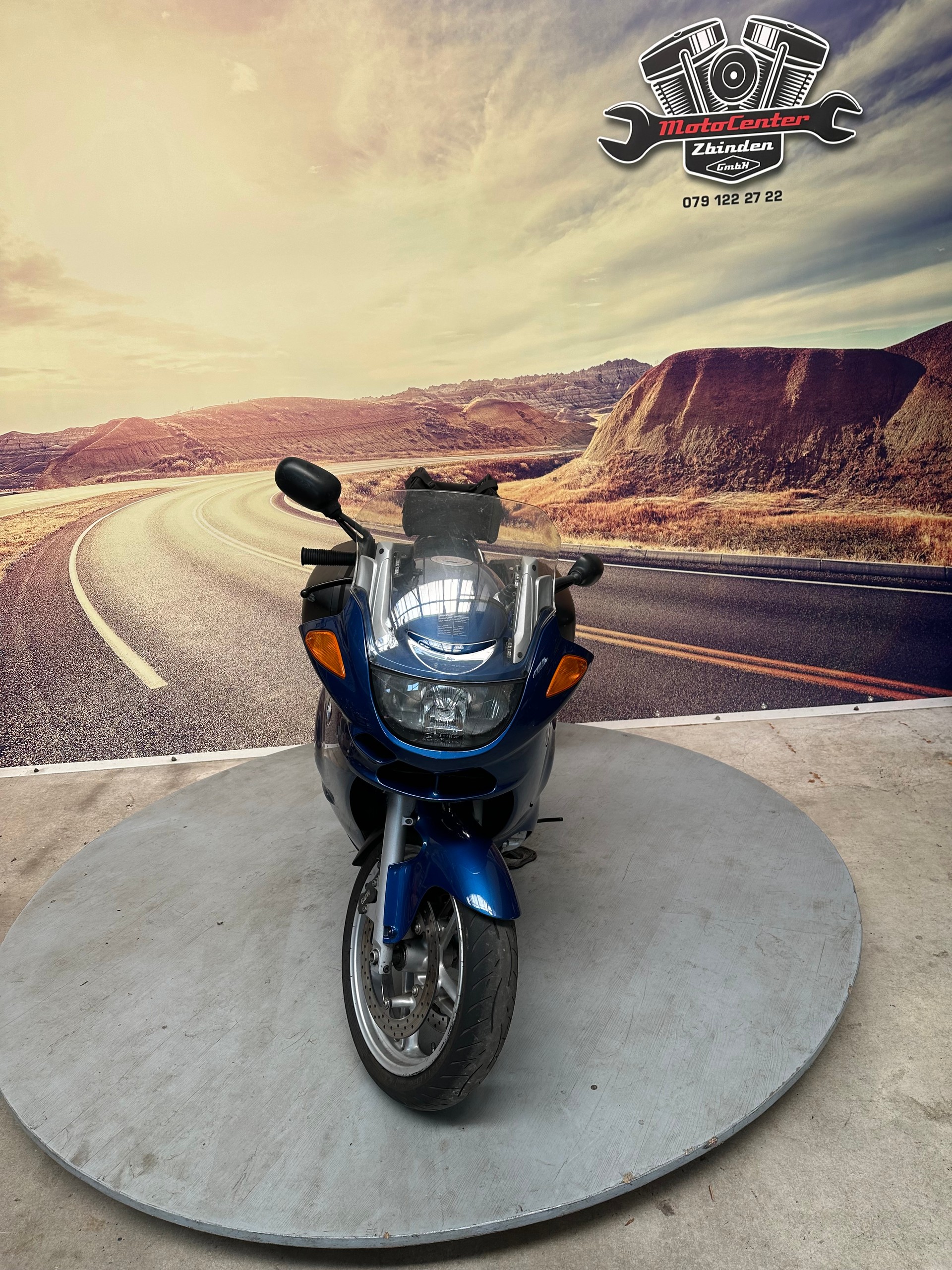 BMW K 1200 RS-showroom-element-2