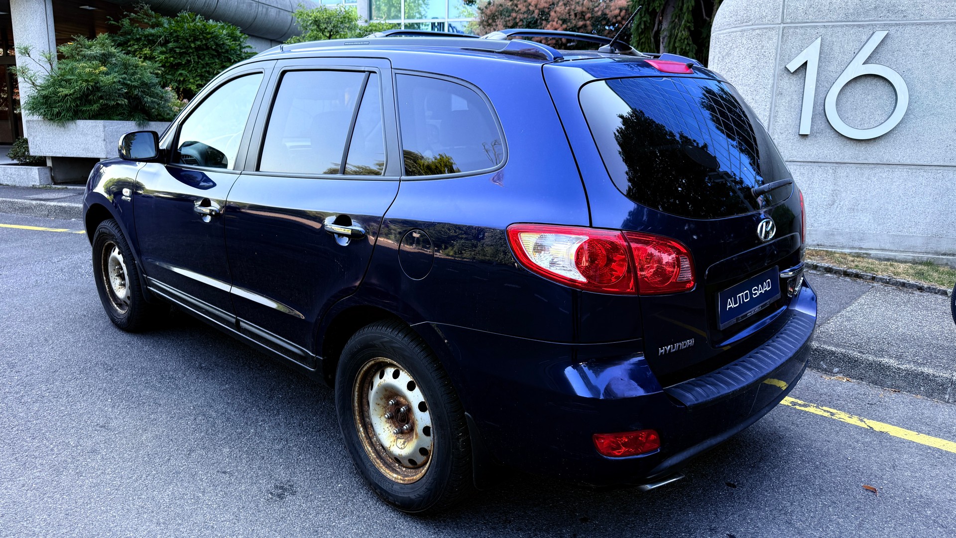 HYUNDAI Santa Fe 2.7 V6 Style 4WD-image-4