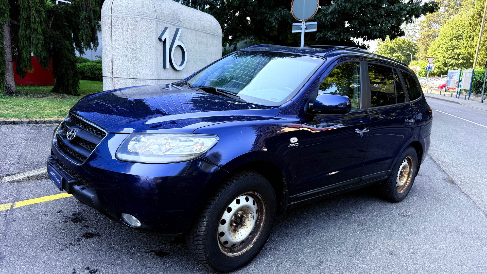 HYUNDAI Santa Fe 2.7 V6 Style 4WD-image-2