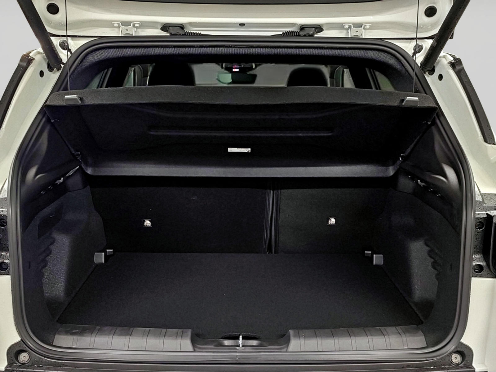 JEEP Avenger 1.2 Turbo MHEV Black Edition-image-3