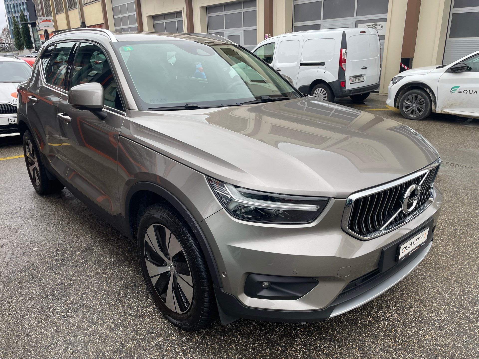 VOLVO XC40 T5 TwE Inscription DCT-image-5