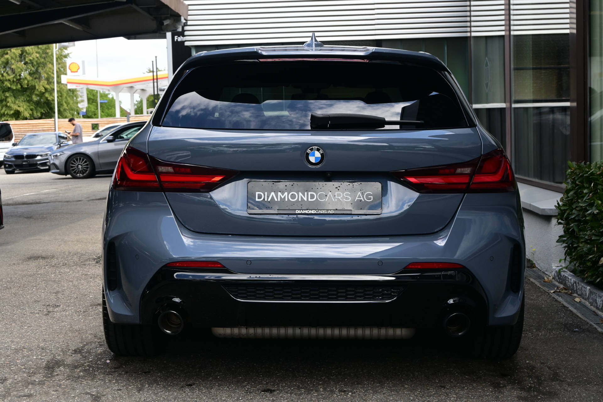 BMW M135i xDrive-image-5