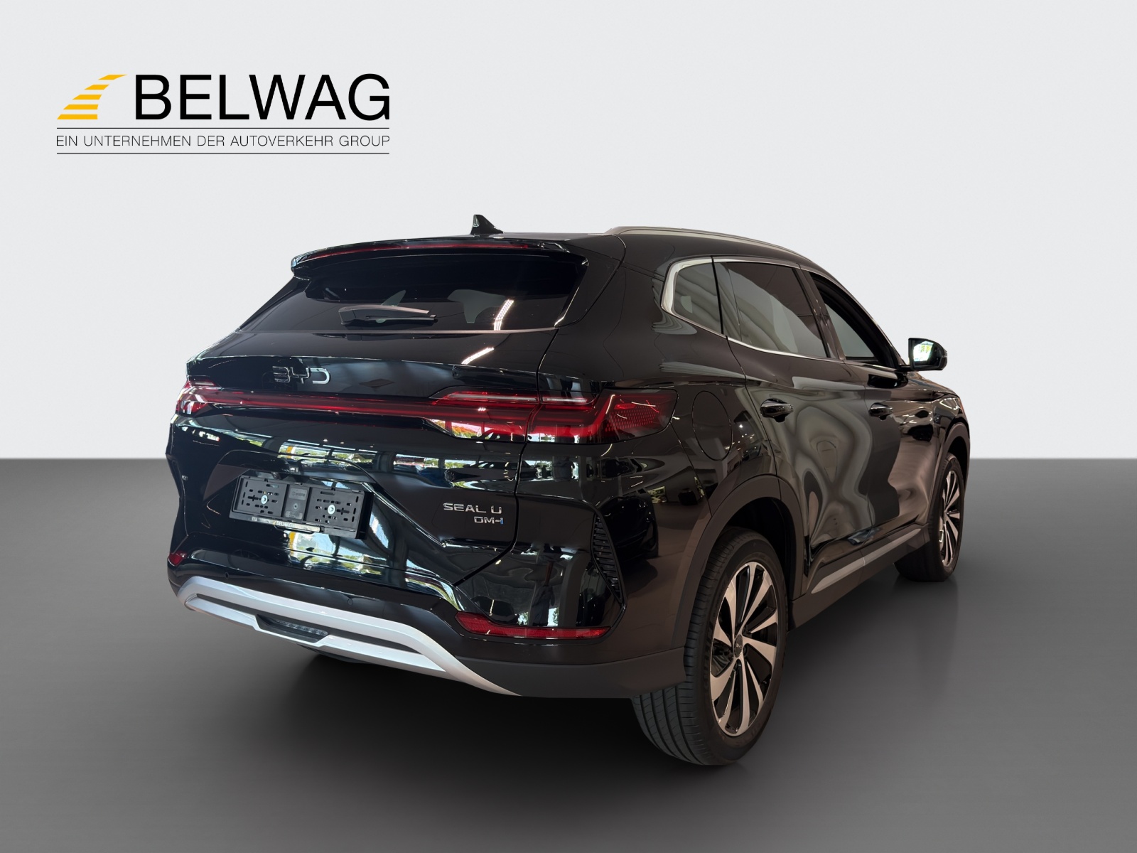 BYD Seal U DM-i Design AWD-image-4