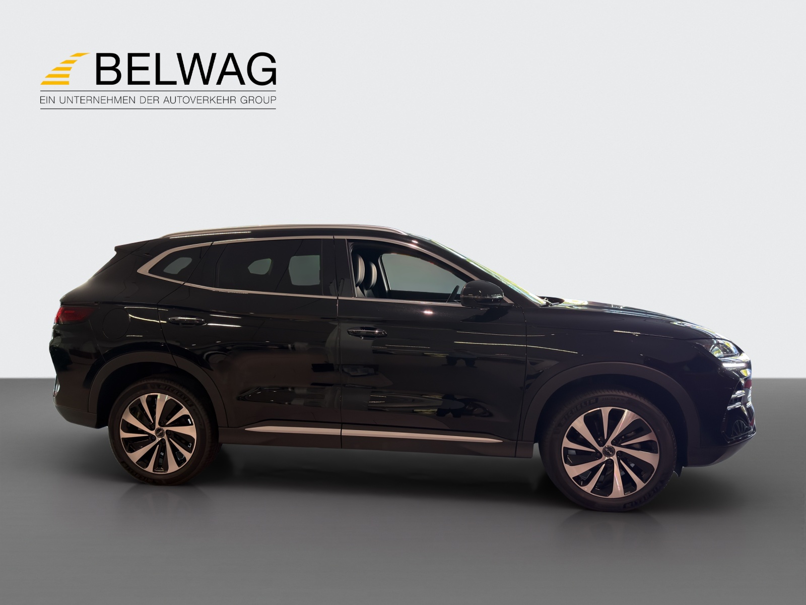 BYD Seal U DM-i Design AWD-image-6