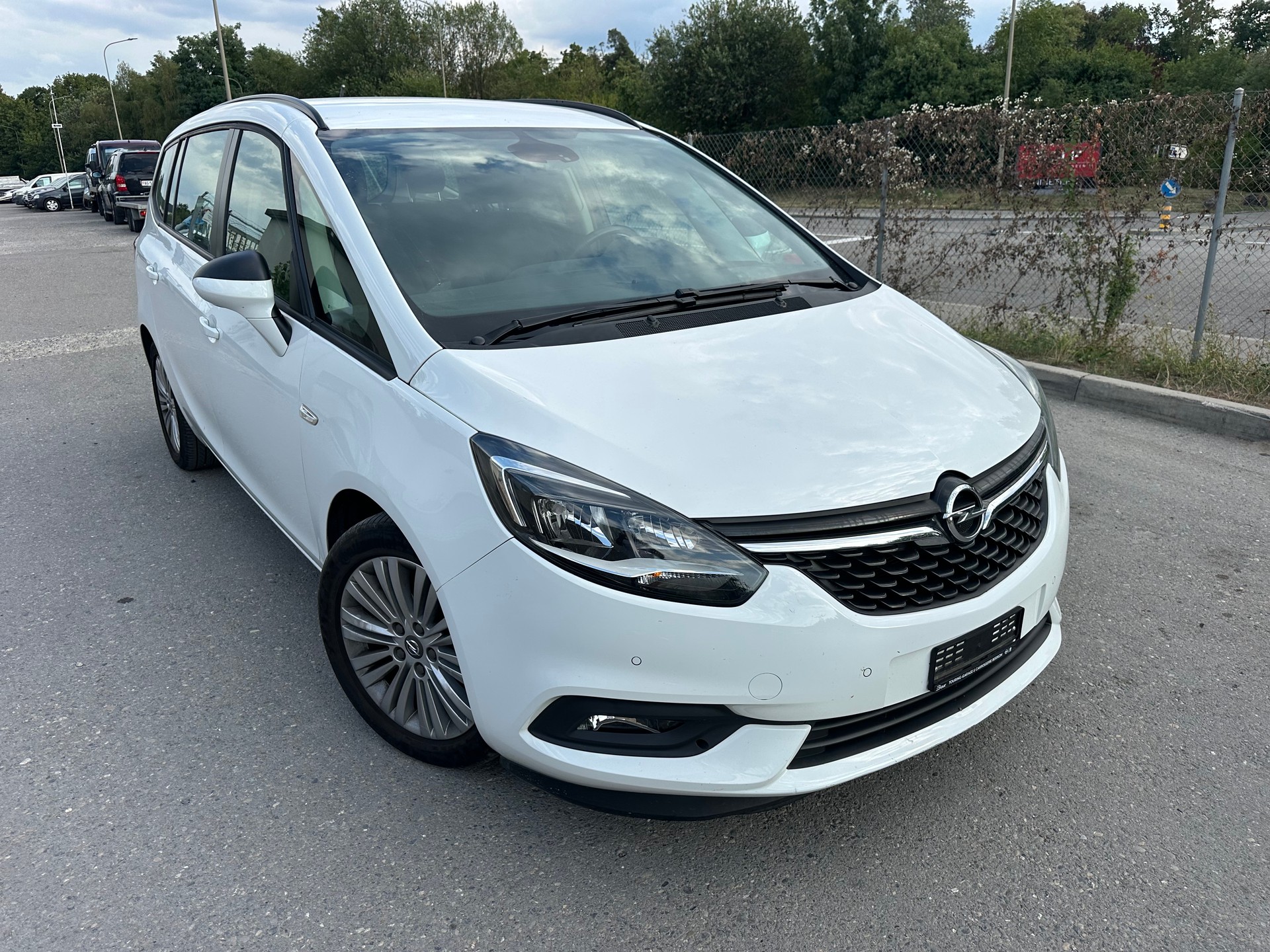 OPEL Zafira 1.4i 16V Turbo Enjoy Automatic-image-0